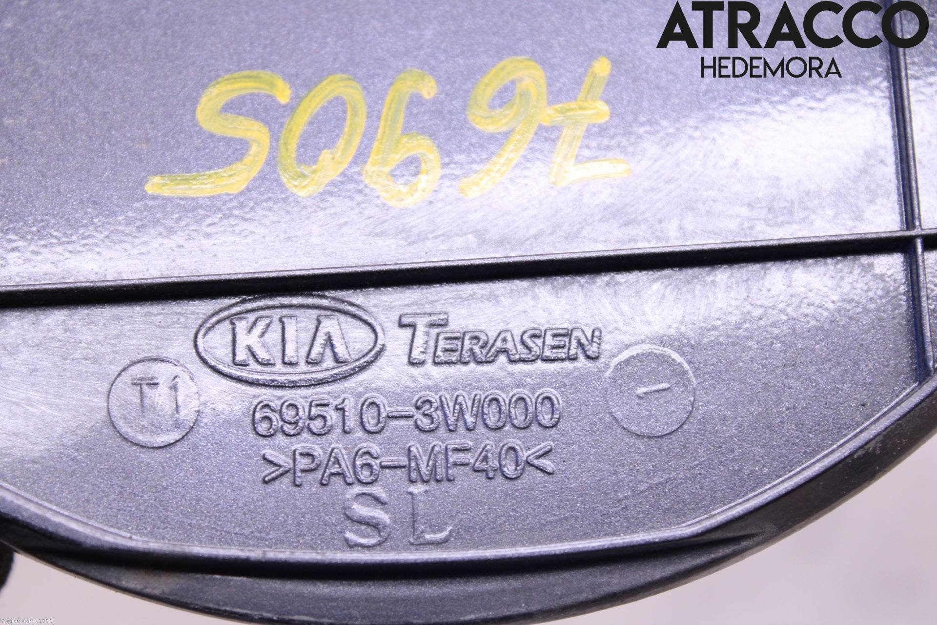 Kia SPORTAGE (SL) 11-15 Tanklucka