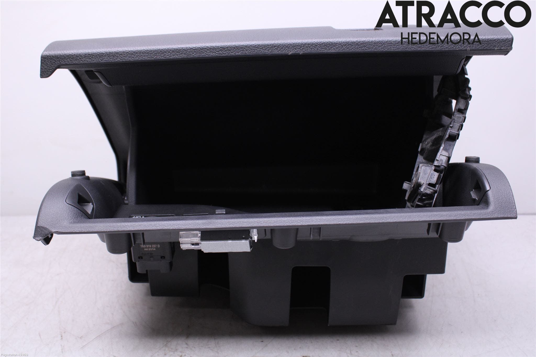 Volkswagen VW TIGUAN 07-16 Handskfack