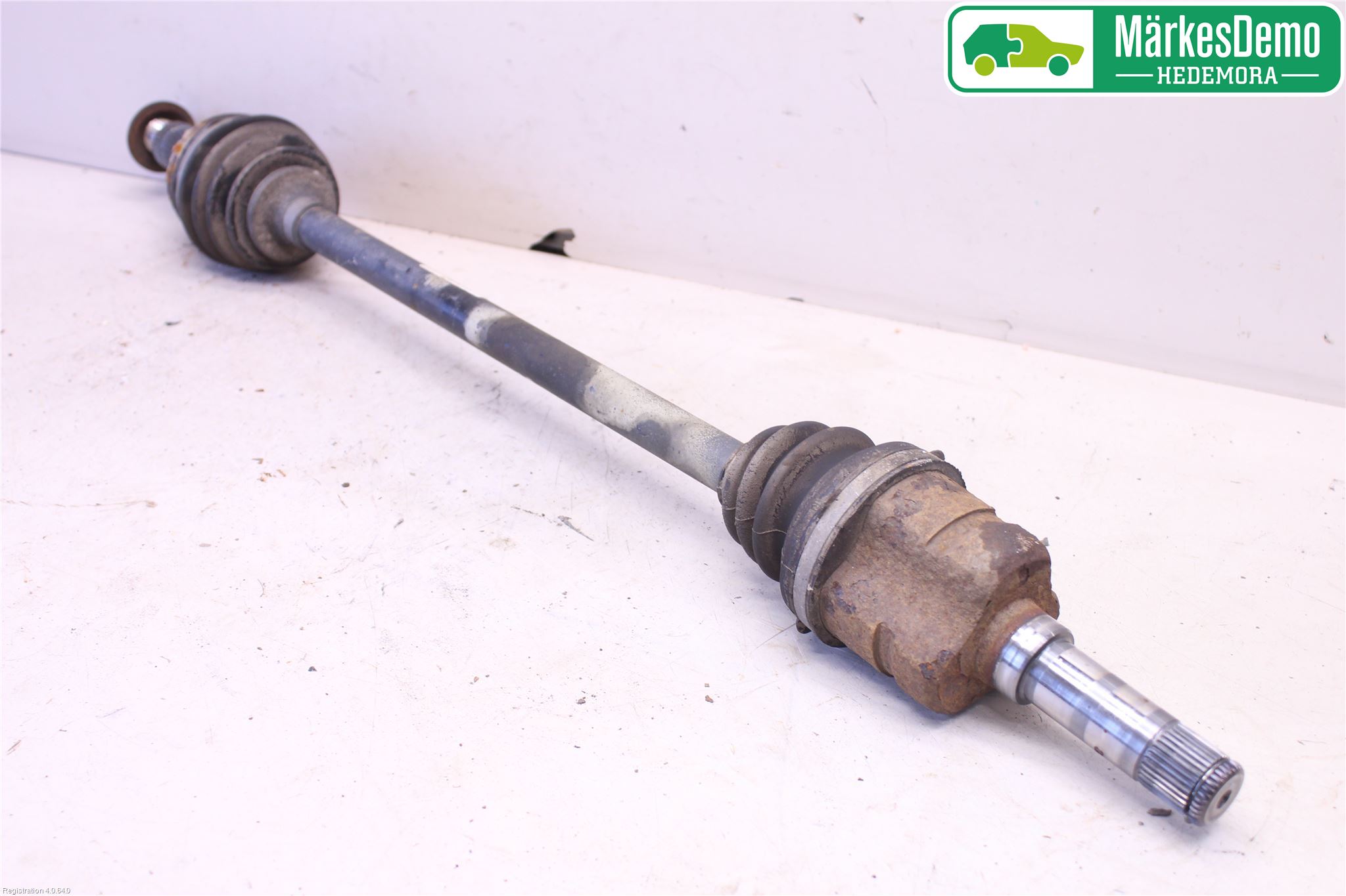 Opel INSIGNIA 09-16 Drivaxel Bak Höger