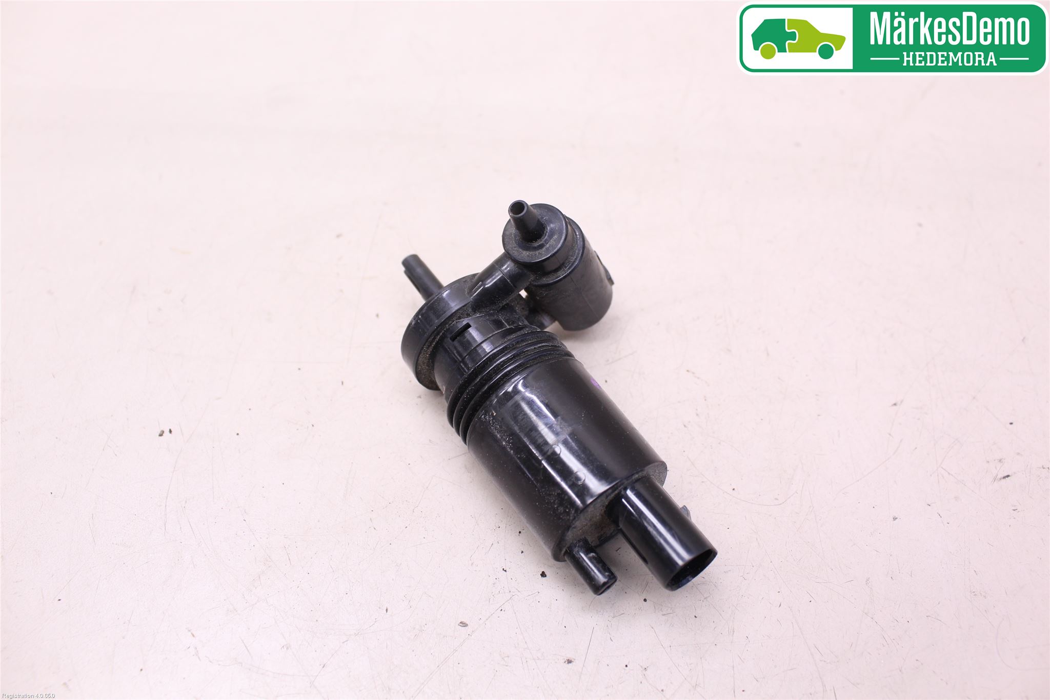 Fiat FREEMONT Spolarpump Vindruta