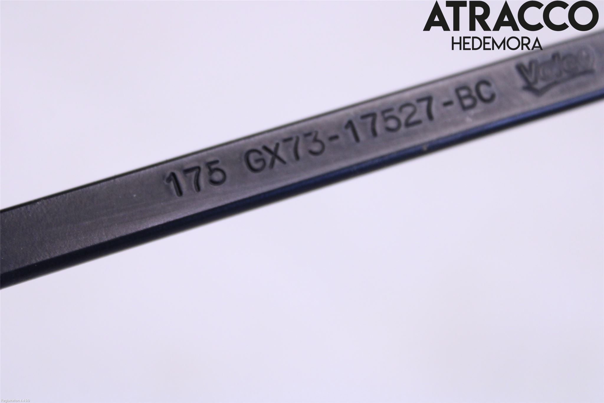 Jaguar XE (X760) 15-24 Torkararm Armar Vindruta