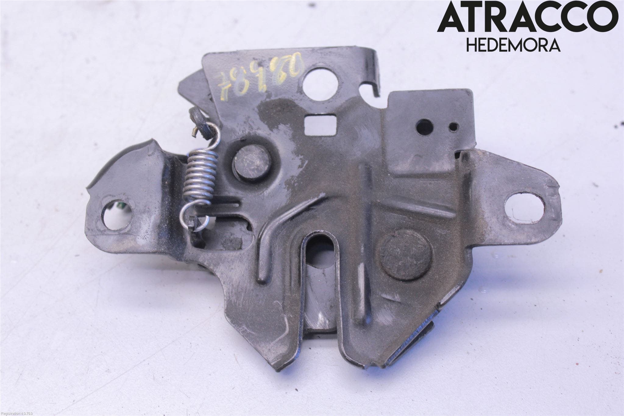 Toyota AVENSIS 16-18 Huv Spärr