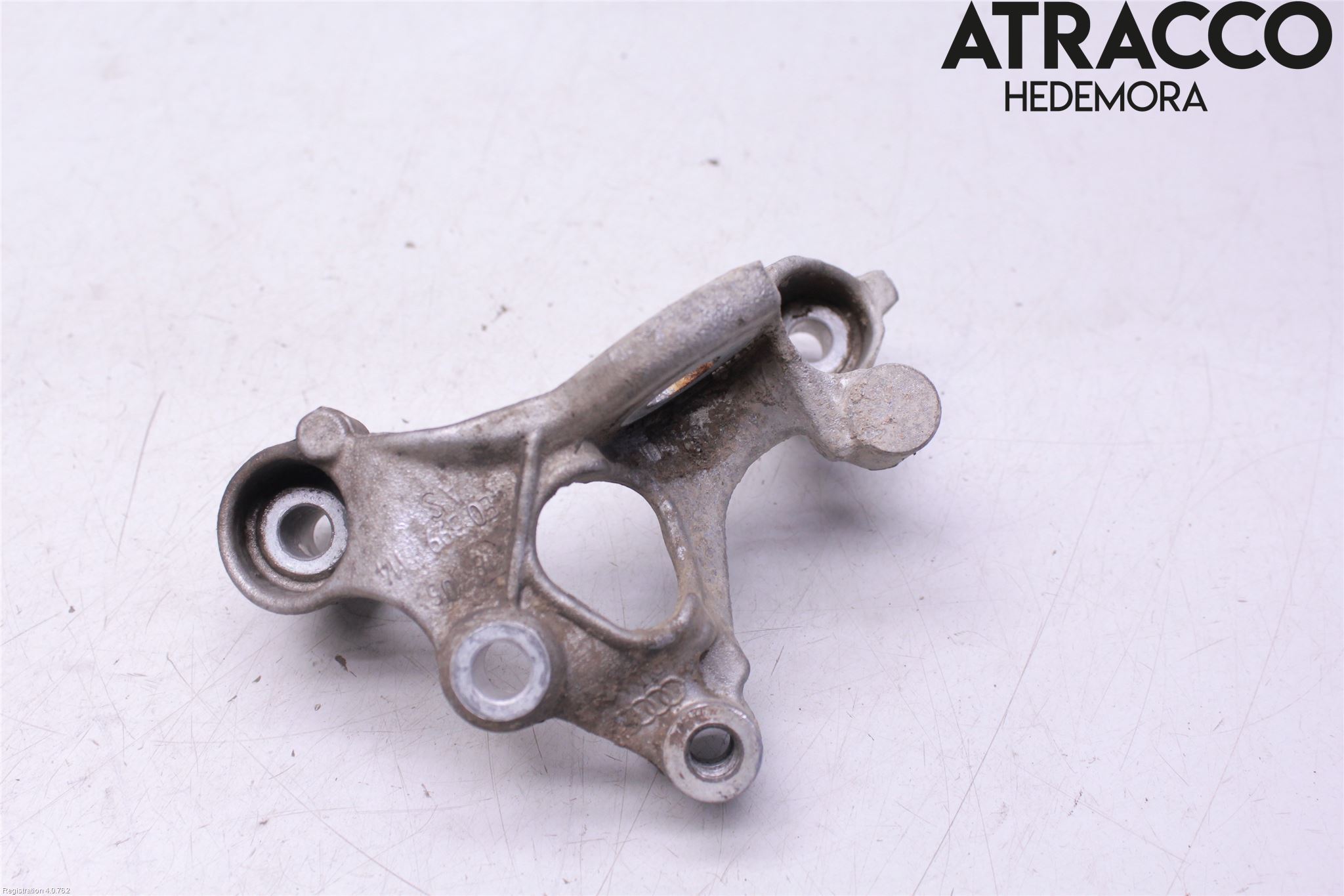 Audi A8/S8 4E  02-09 Växellådsfäste