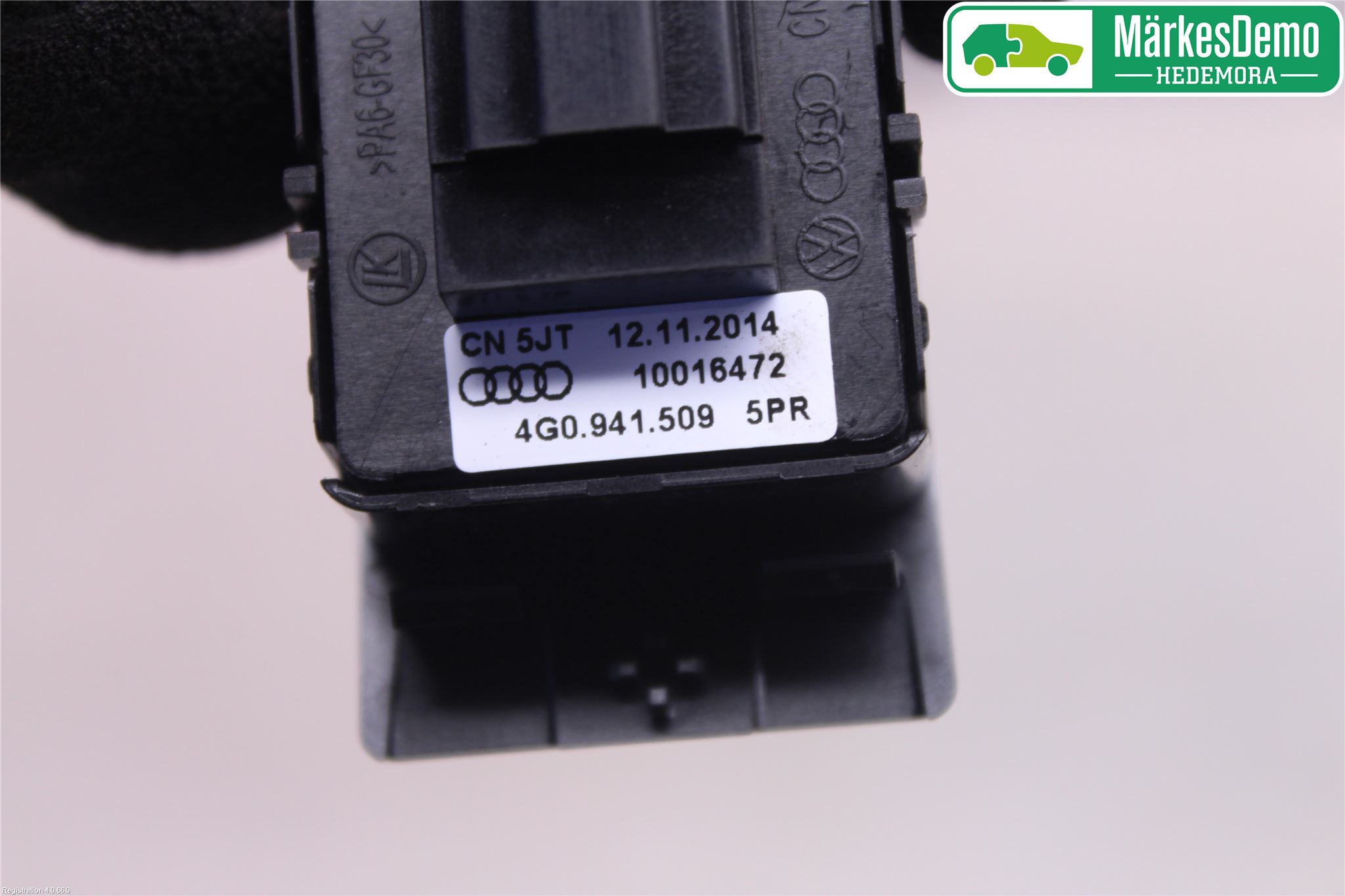 Audi A6 ALLROAD 12-18 Strömställare Varnings