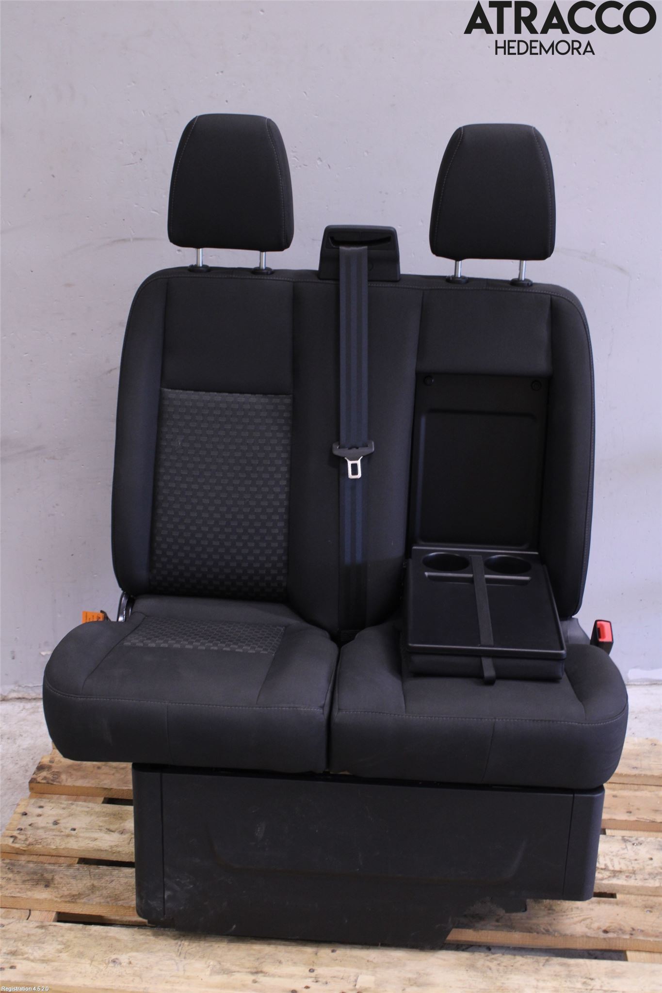 Ford E-TRANSIT SKÅP/BUSS 22- Inredning Stol Fram Hö