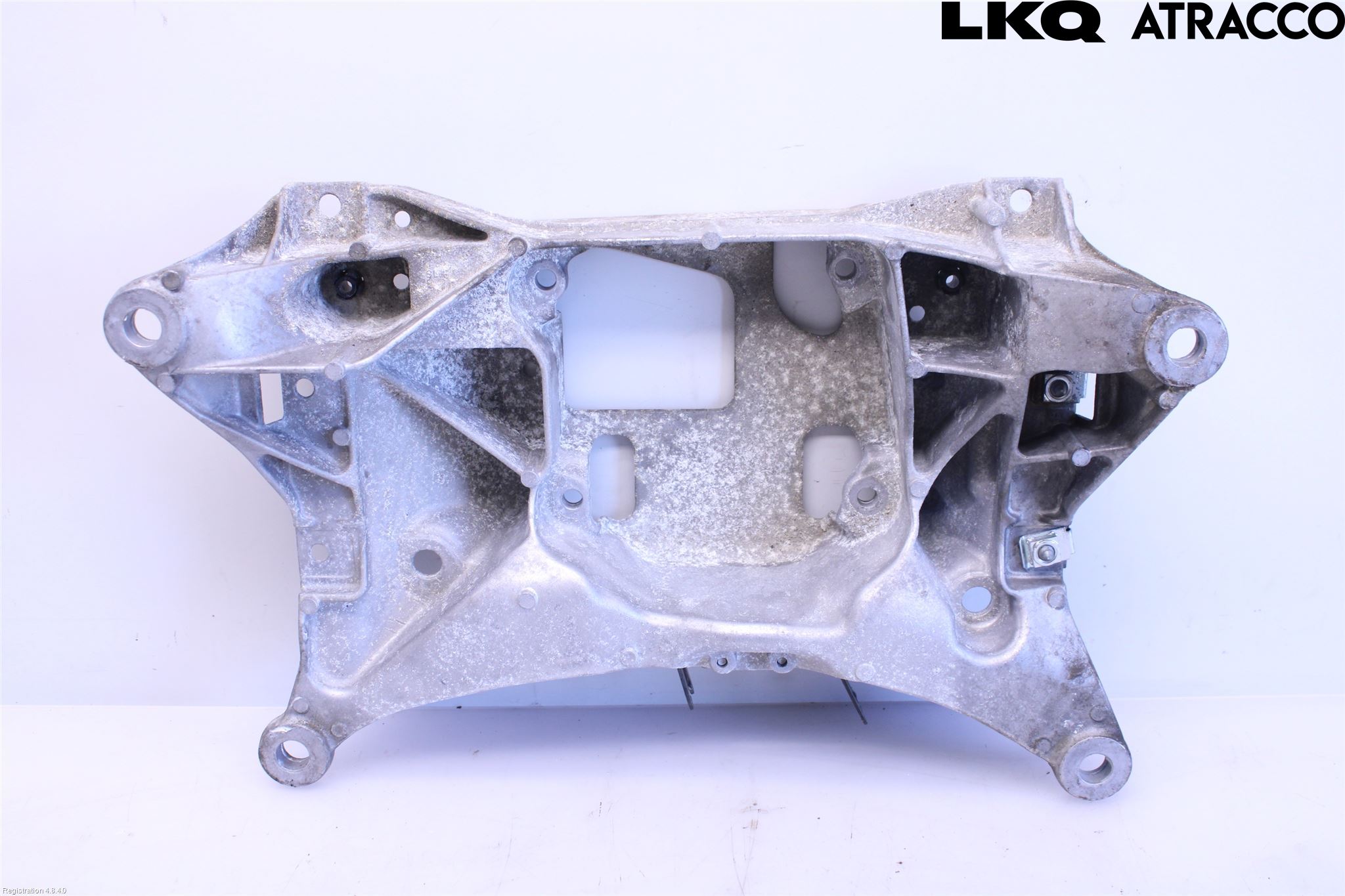 Audi A6 F2/C8 19- Växellådsbalk