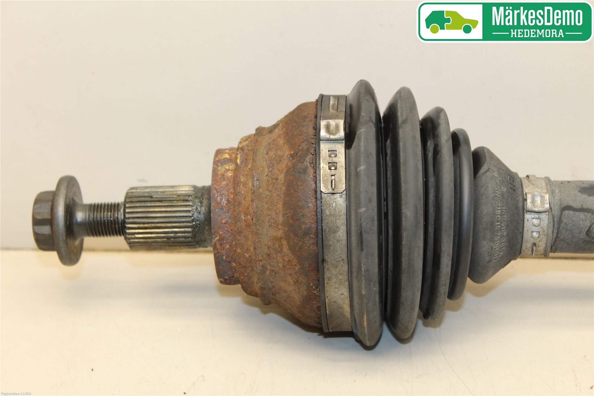 Audi TT/TTS 07-14 Drivaxel Fram Vänster