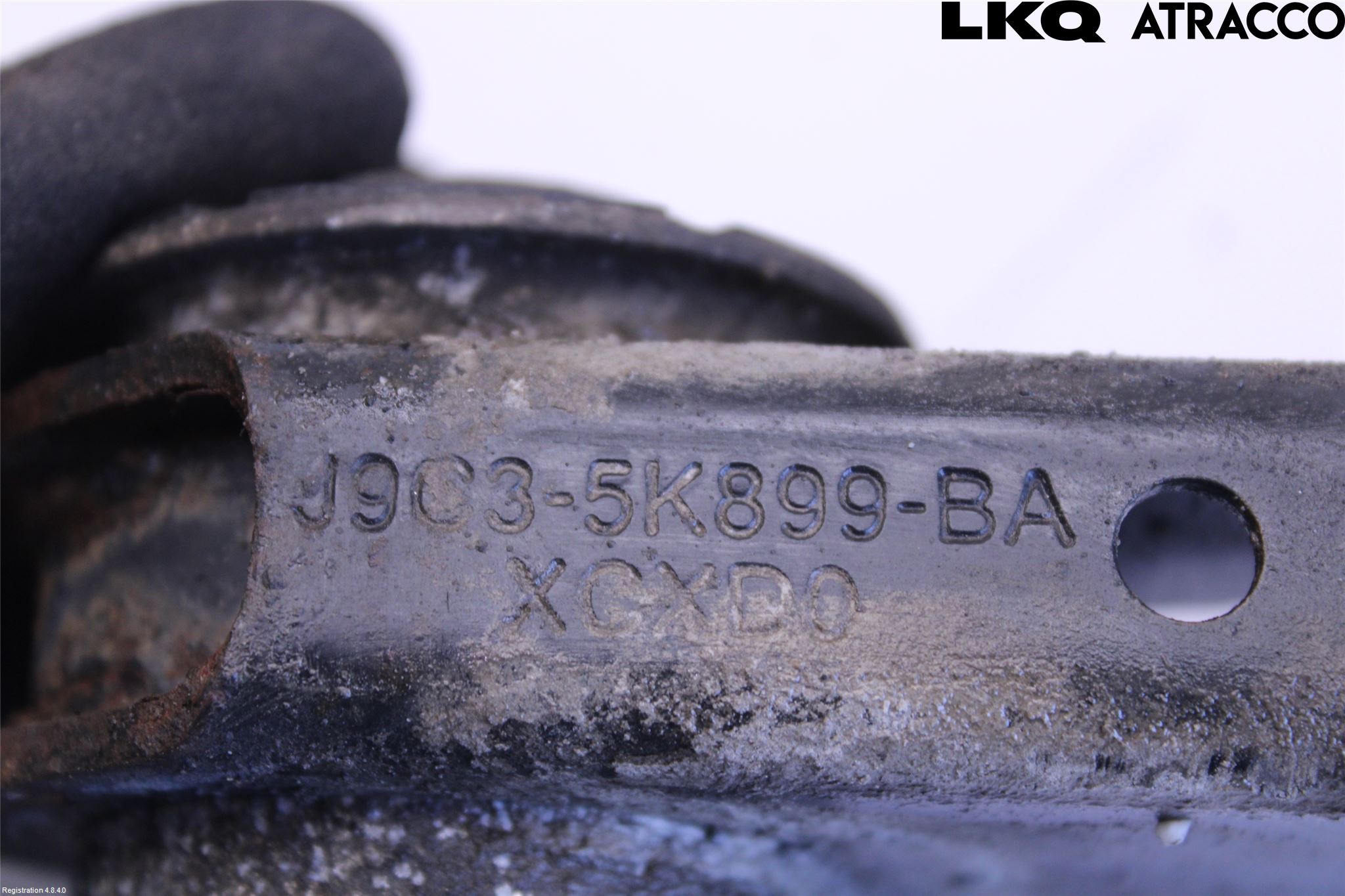 Jaguar E-PACE 17- Bärarm Bak Vänster