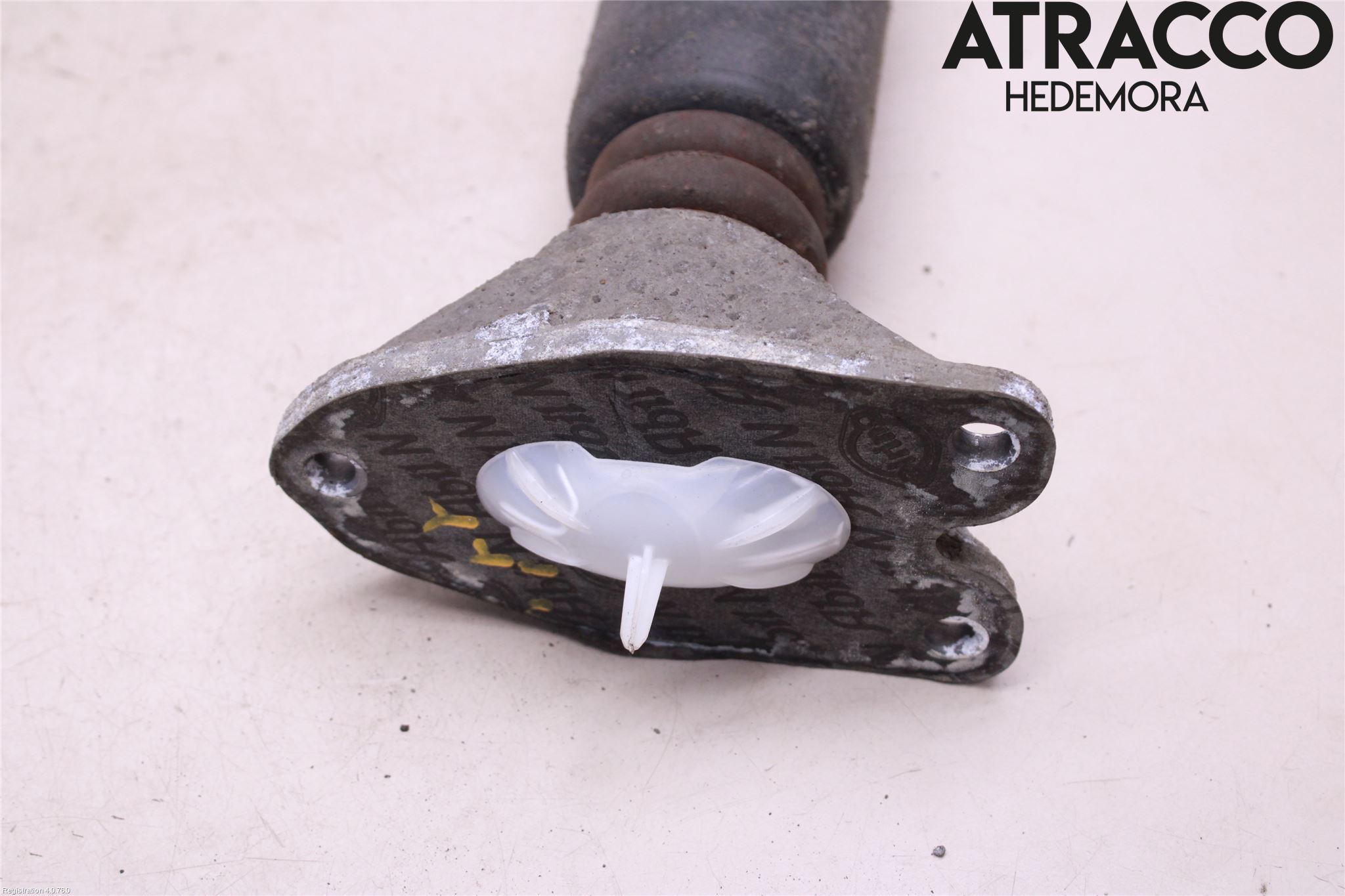 BMW 1 F20/F21 11-19 Stötdämpare Bak