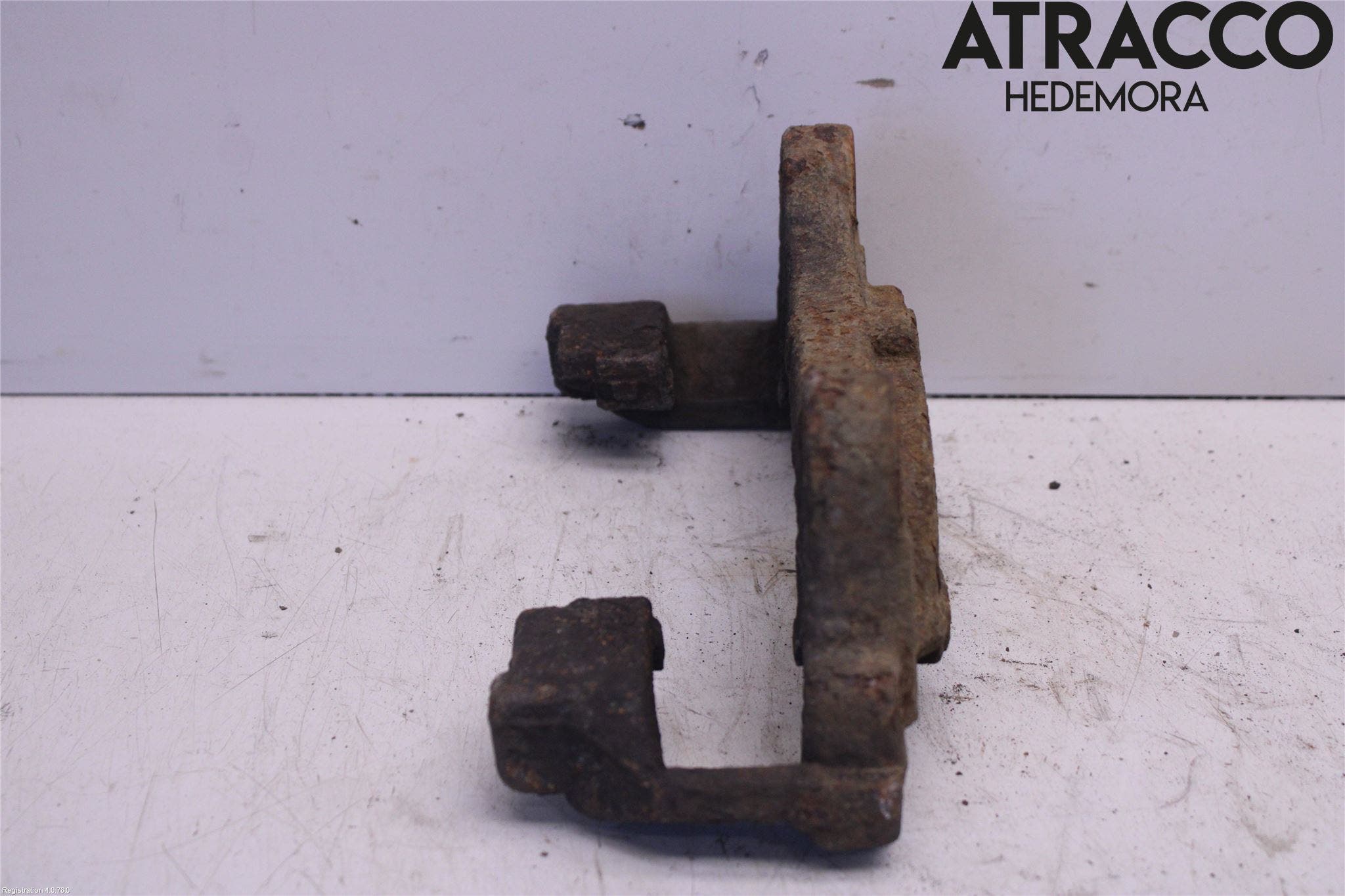 Skoda SUPERB 09-15 Bromsokshållare