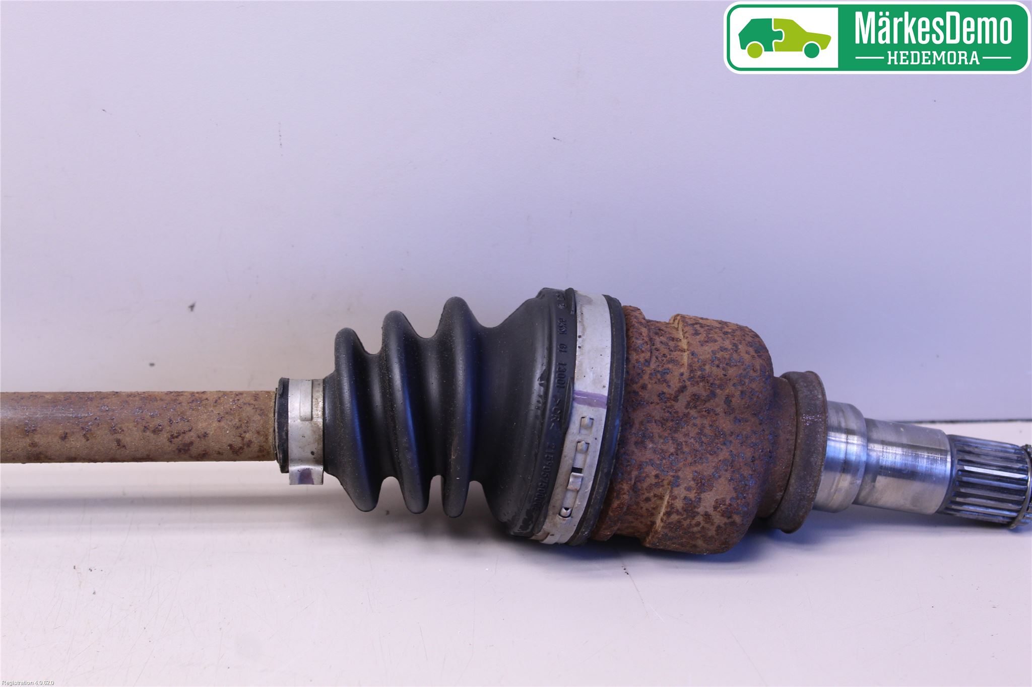 Peugeot 107 Drivaxel Fram Höger