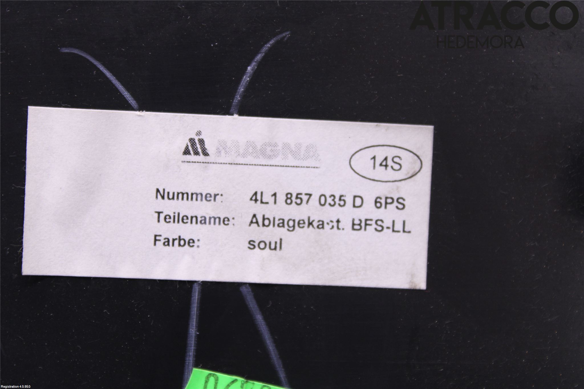 Audi Q7/SQ7 Handskfack