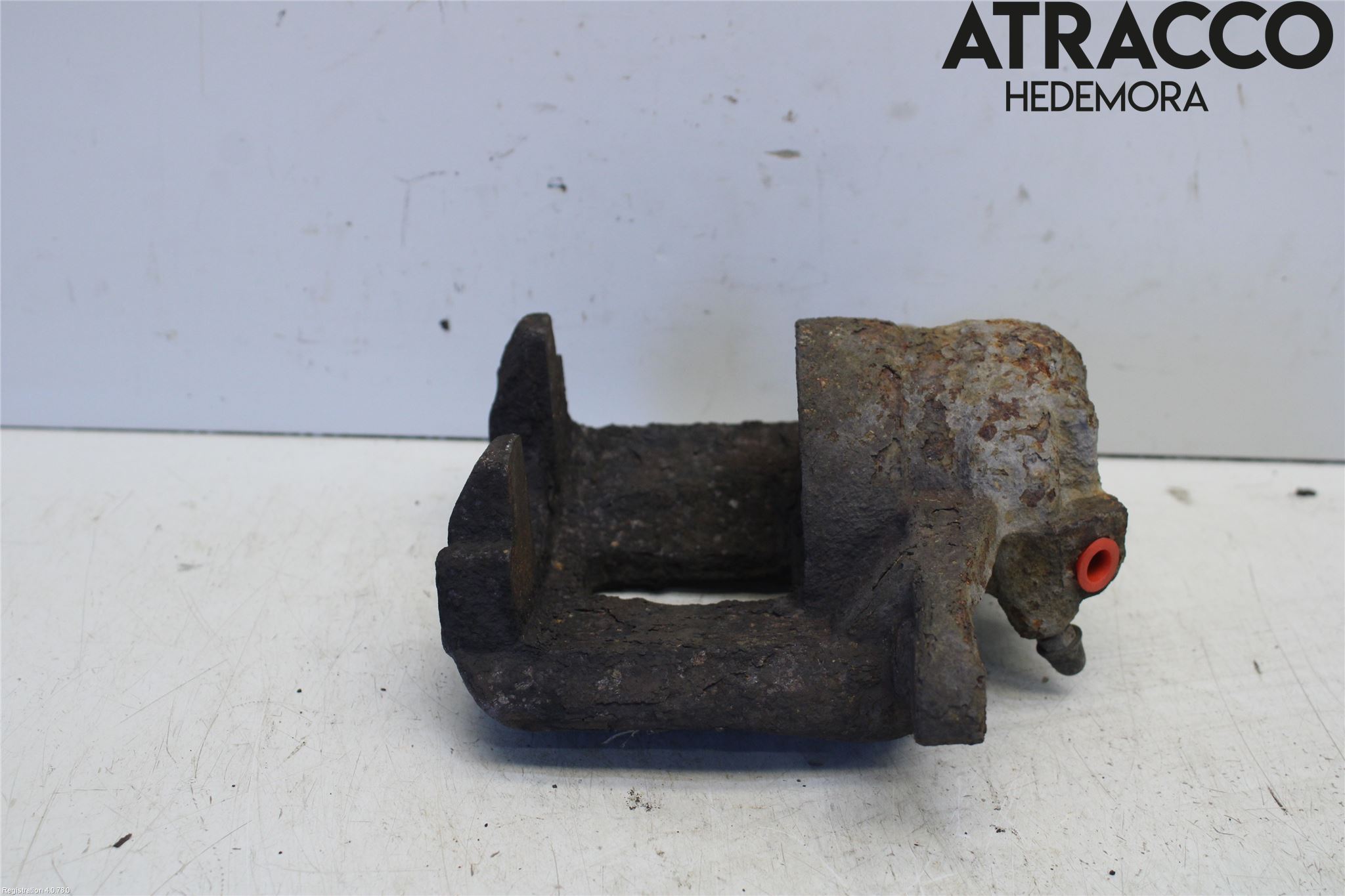 Peugeot 307     01-05 Bromsok Fram Höger