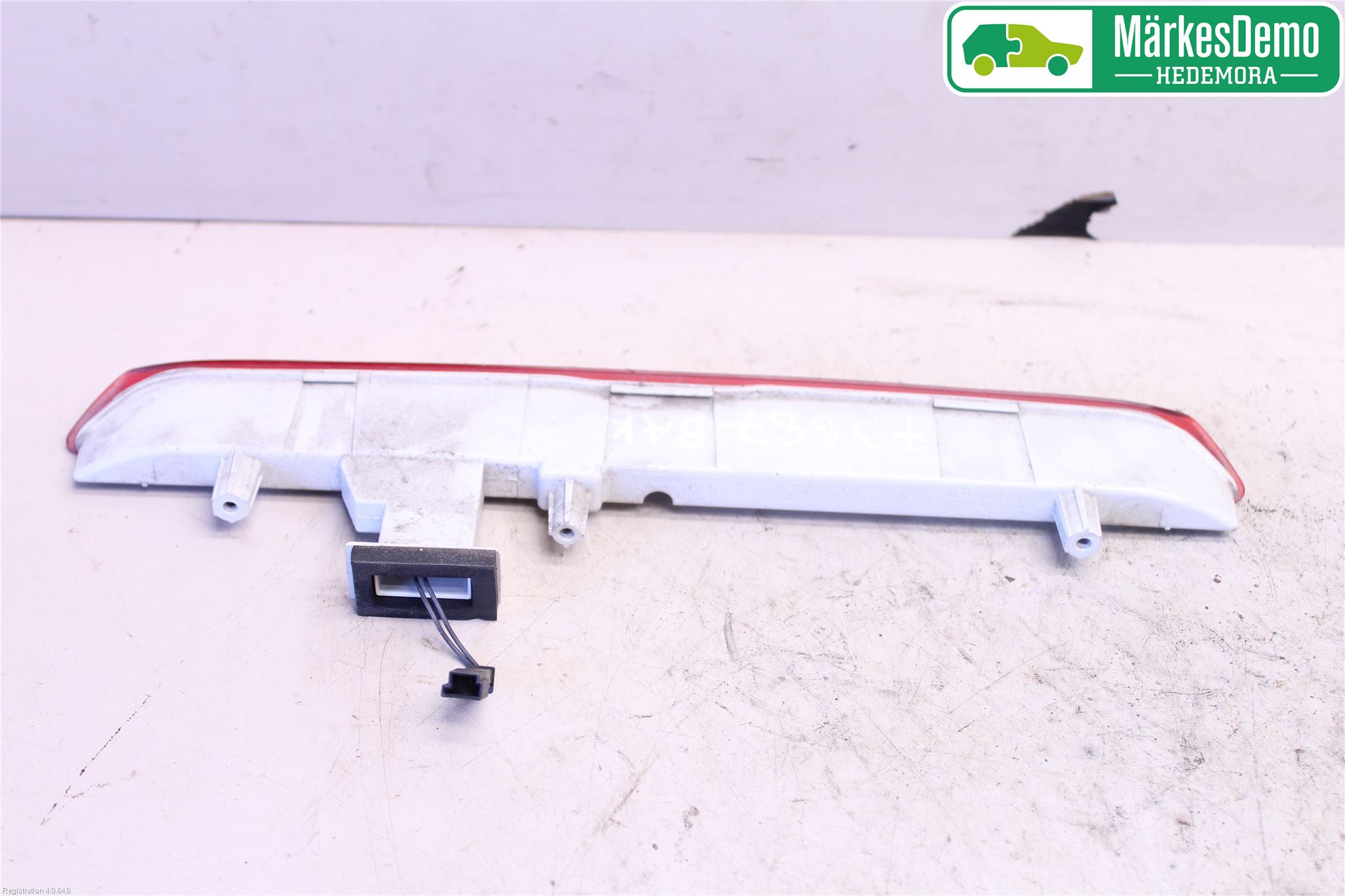 BMW 2 F45 Active Tourer 14-21 Bromsljus Bakruta