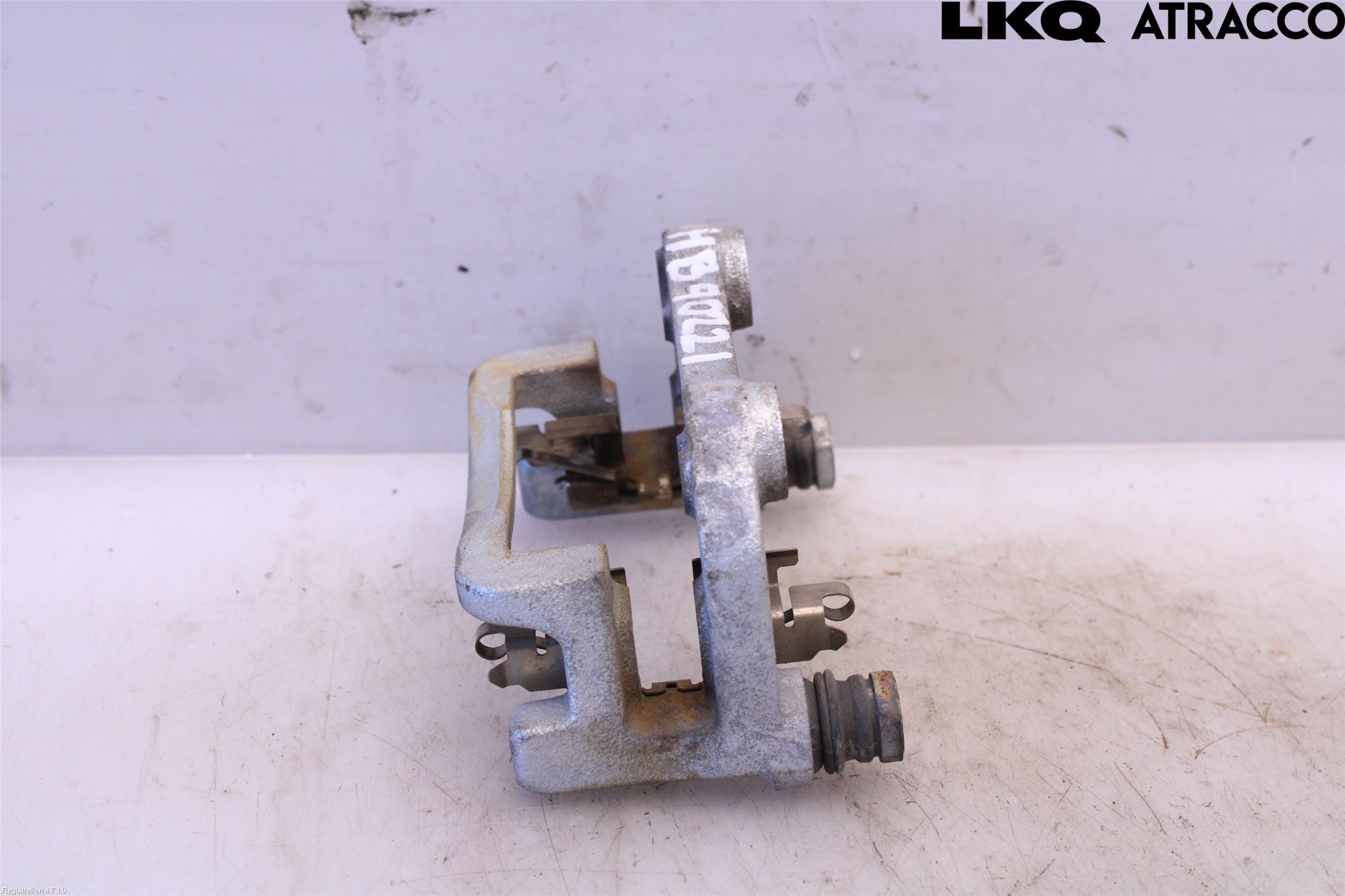 Suzuki SX4 S-CROSS 22- Bromsokshållare