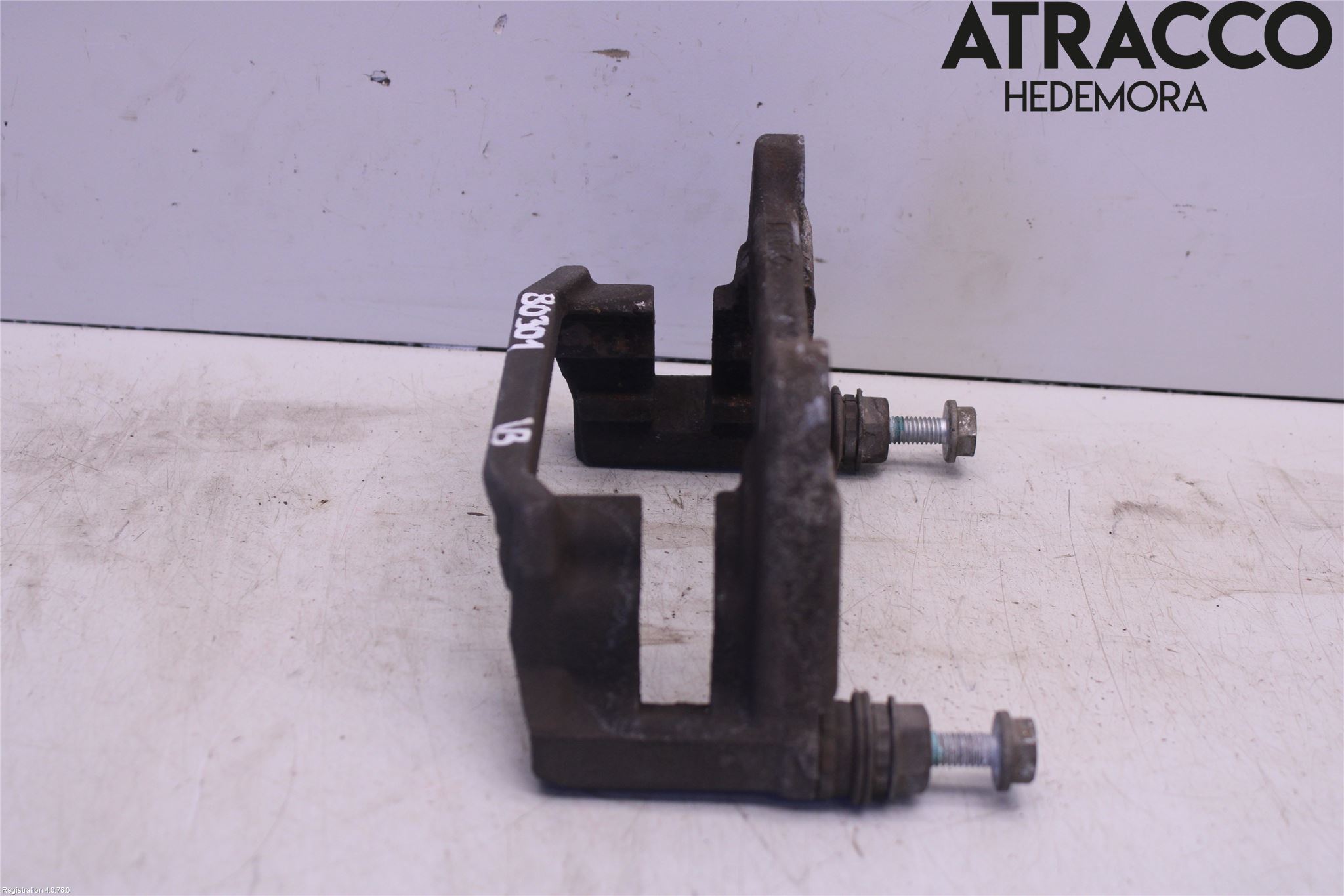 Audi A4/S4 B9 16-19 Bromsokshållare