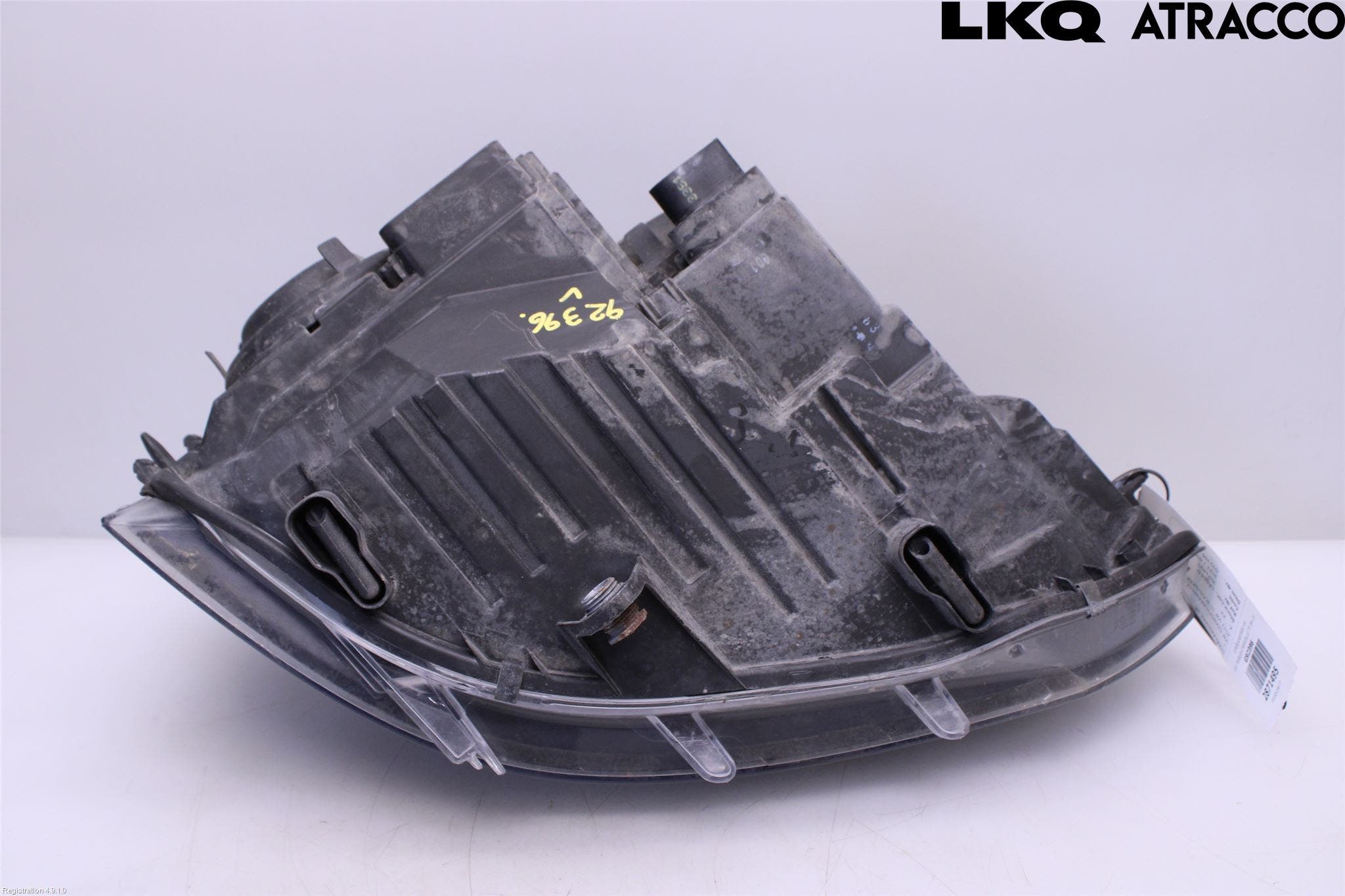 Volkswagen VW TRANSP/CARAVELLE (T5) 04-15 Strålkastare Vänster