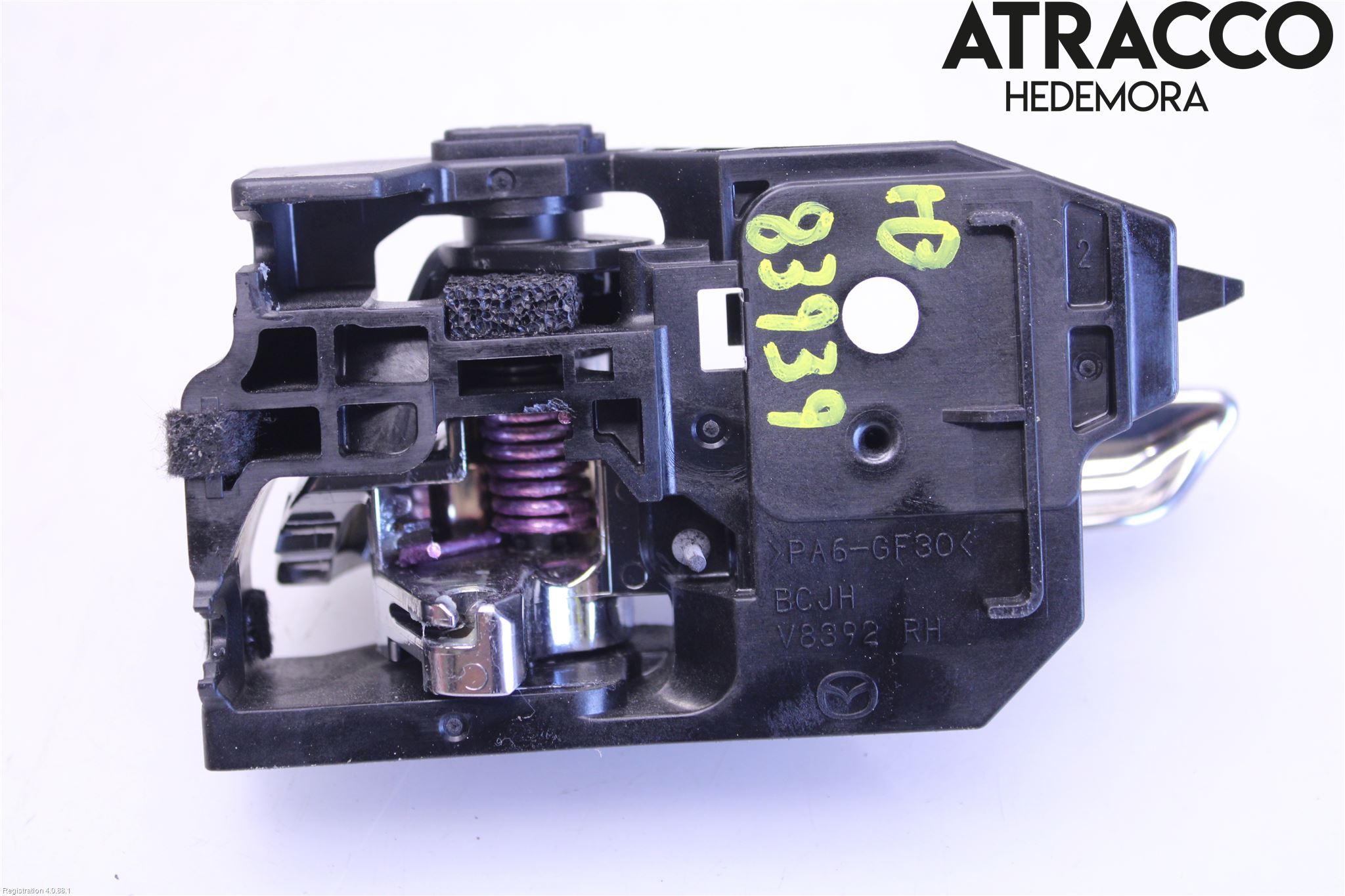 Mazda 3 IV 19- Dörrhandtag Inre Hö