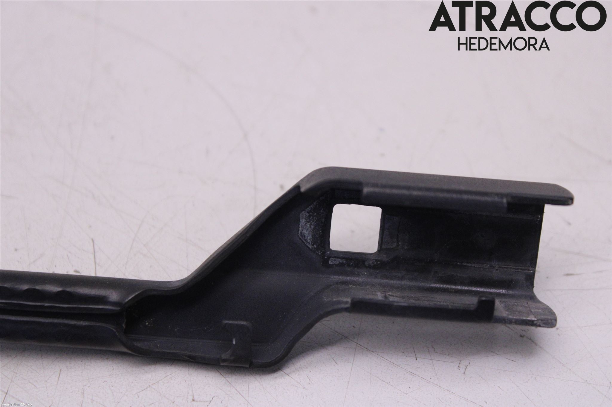 Fiat TIPO/CROSS 16- Torkararm Armar Vindruta