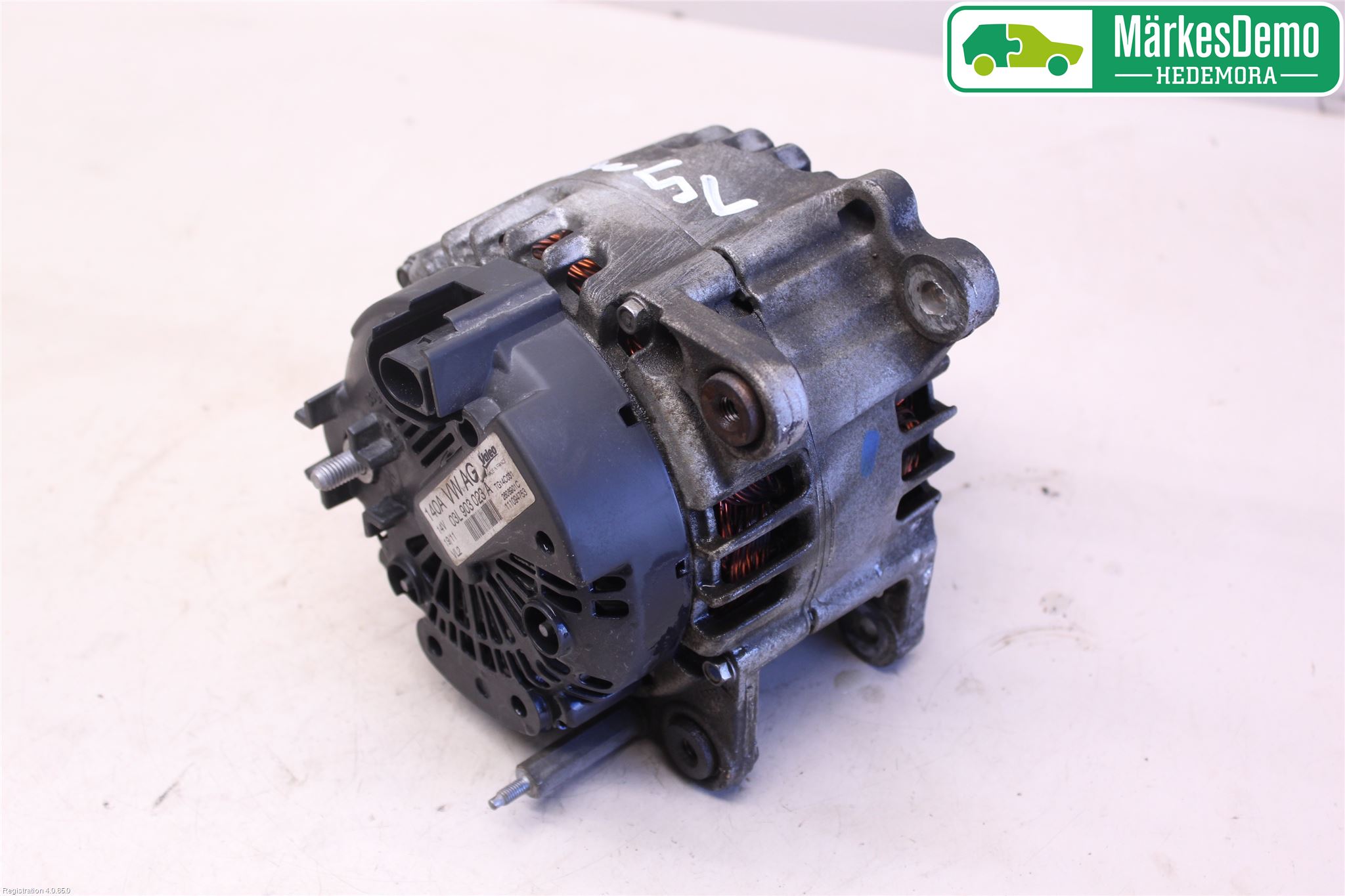 Volkswagen VW GOLF VI 09-13 Generator