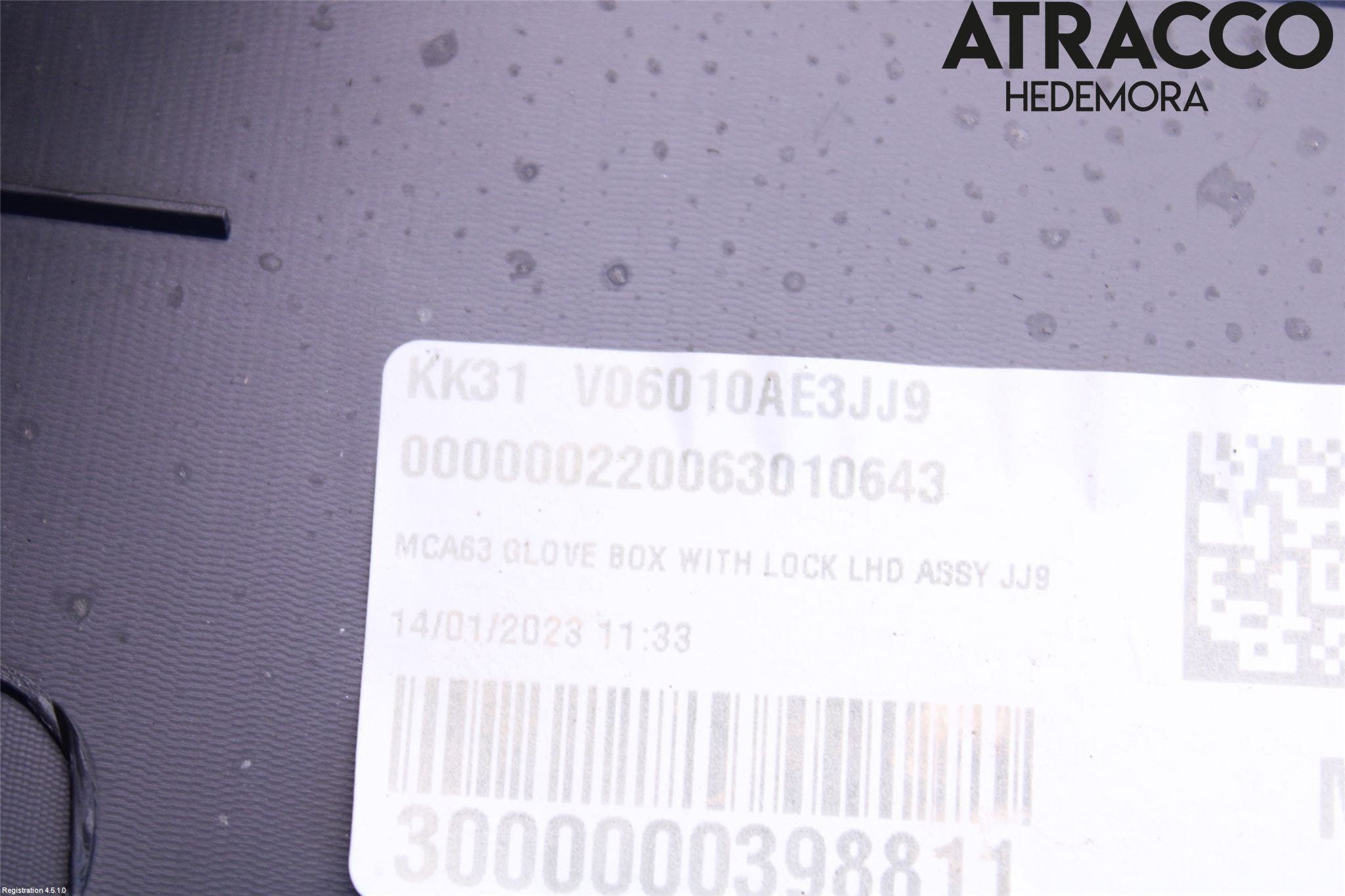 Ford E-TRANSIT SKÅP/BUSS 22- Handskfack