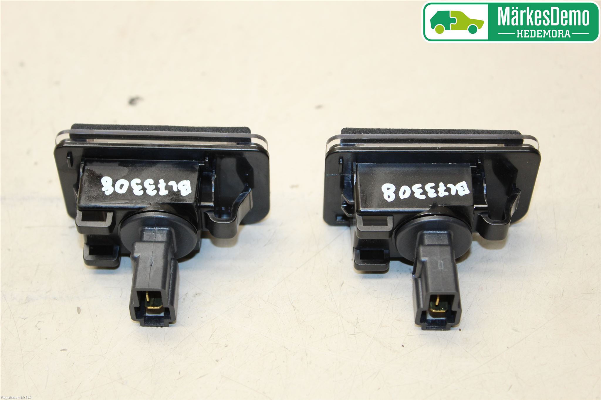 Suzuki SWIFT 11-16 Skylt Belysning