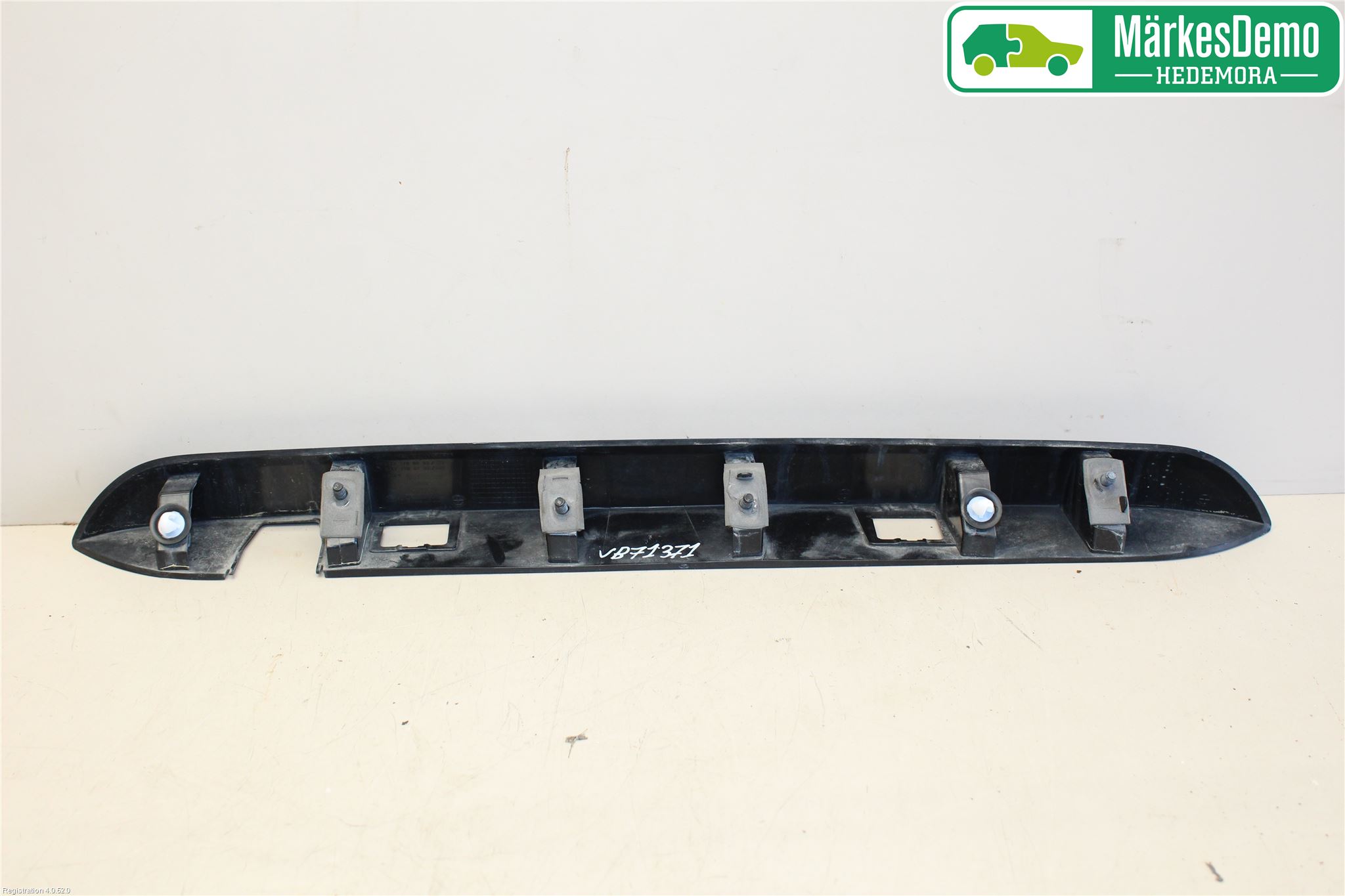 Mercedes-Benz MB VITO/V-KLASS (W640,W447,W448) 14- Skylt Belysning Fäste