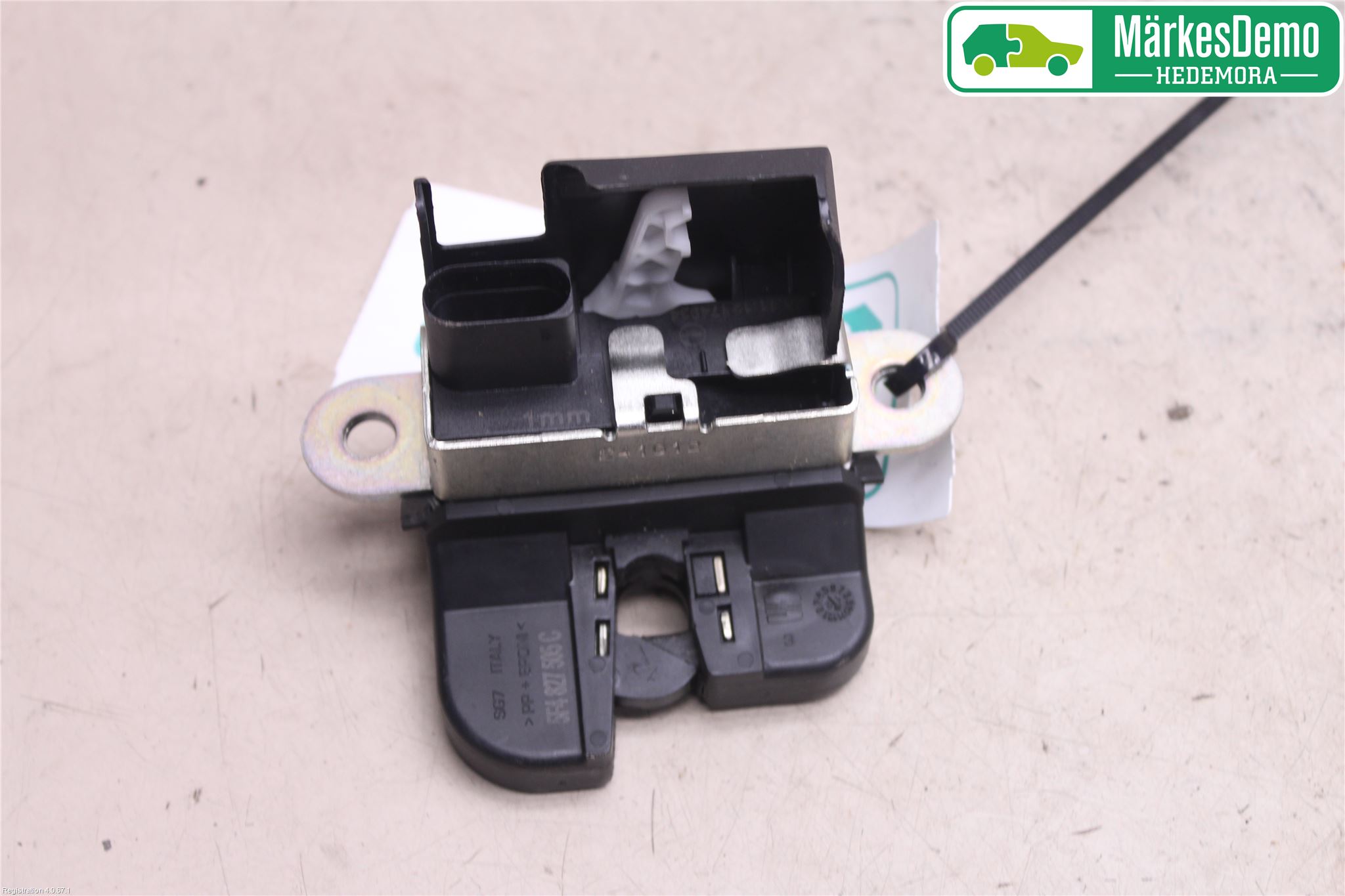 Seat LEON 13-20 Låskista Baklucka