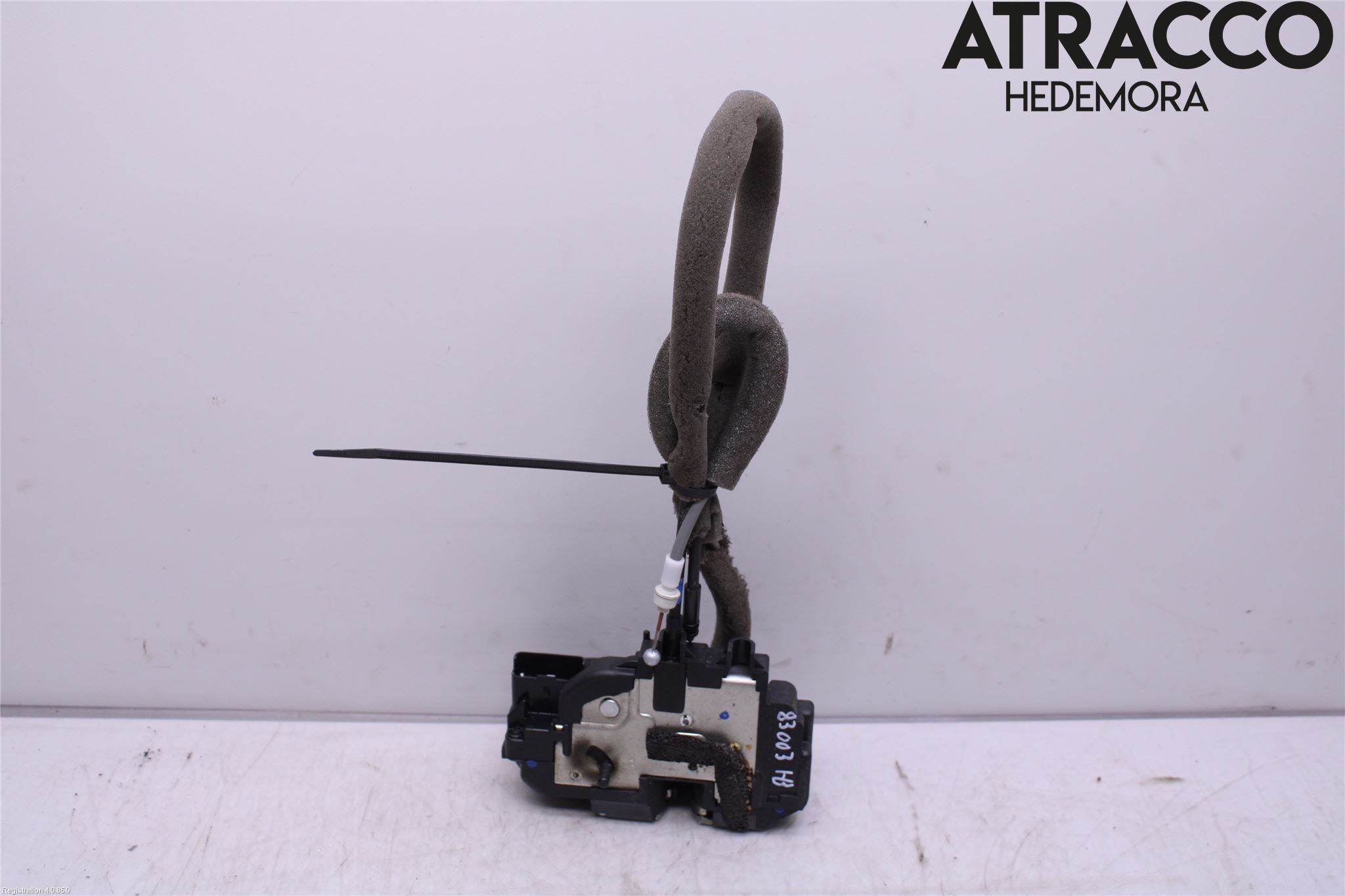 Nissan NAVARA 05-16 Låskista-Dörrlås