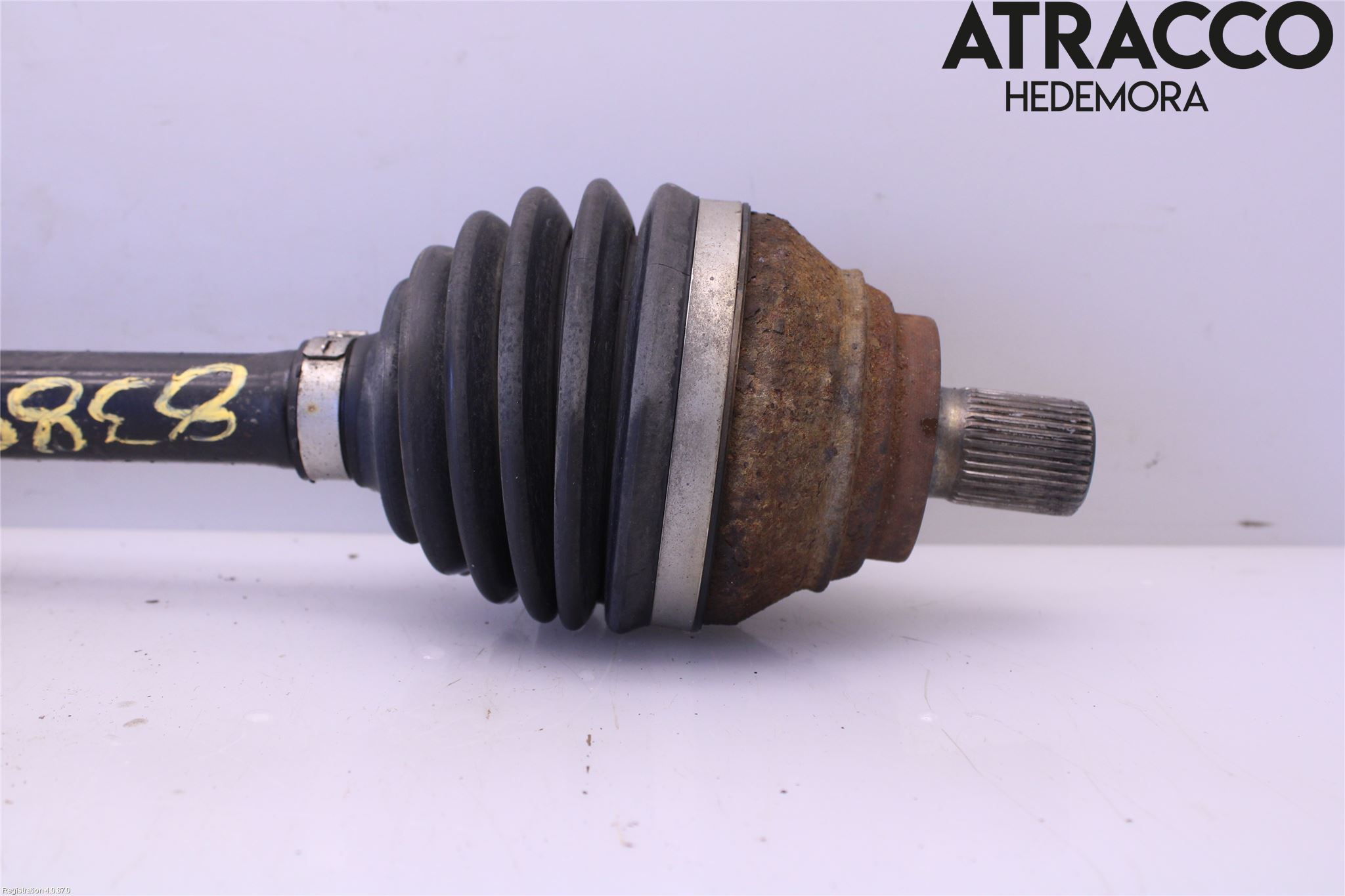 Volkswagen VW TIGUAN 07-16 Drivaxel Fram Vänster