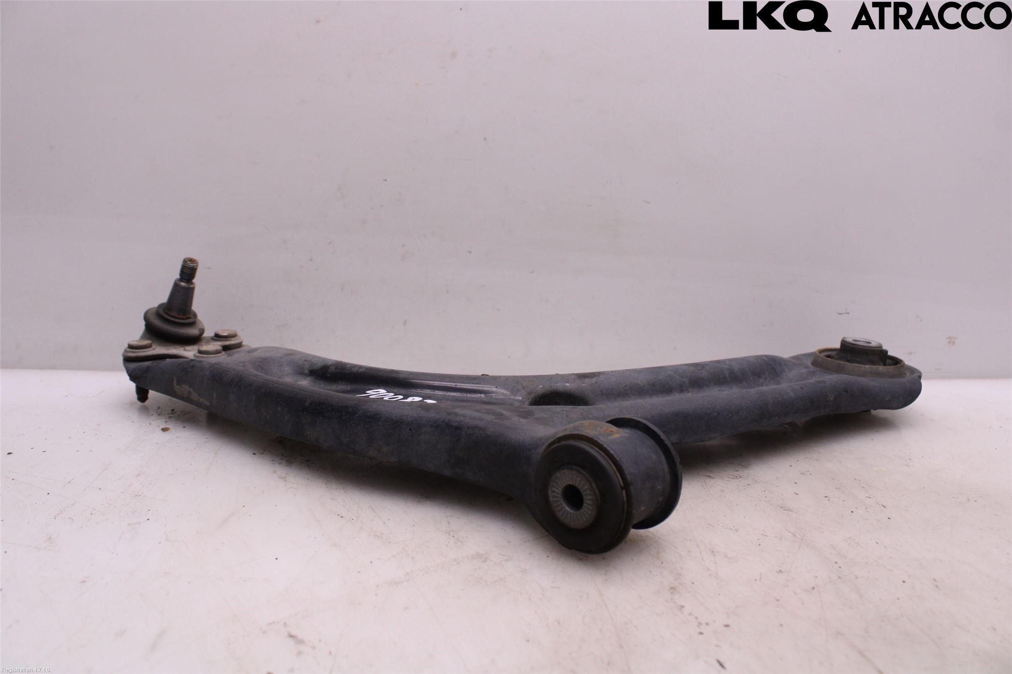Volkswagen VW TOURAN 16- Bärarm Fram Undre Hö