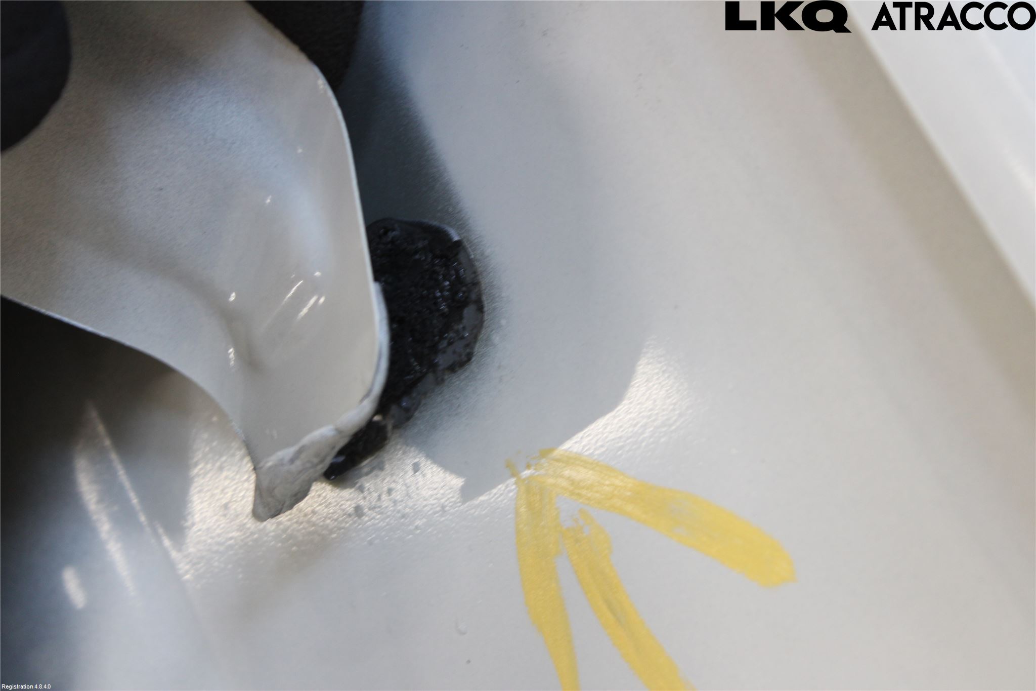 Chevrolet TRAX Huv Fram