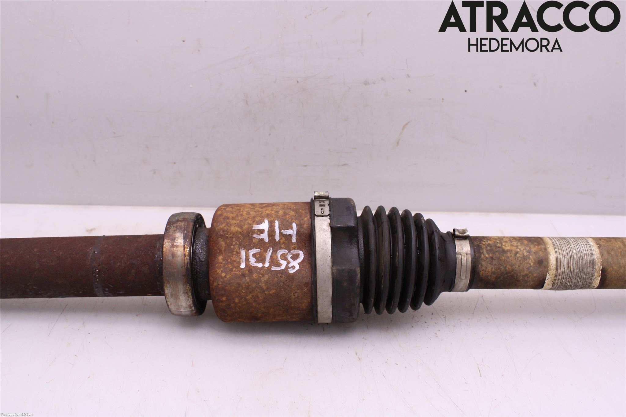 Ford TRANSIT/TOURNEO CONNECT 13-22 Drivaxel Fram Höger