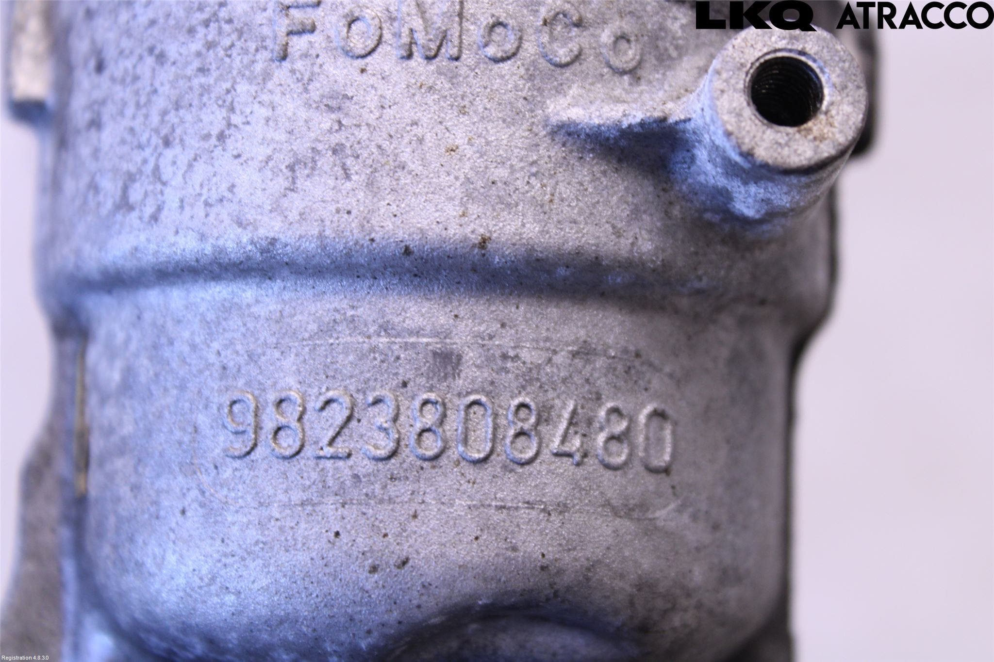 Ford TRANSIT/TOURNEO CONNECT 13-22 Oljefilterhållare