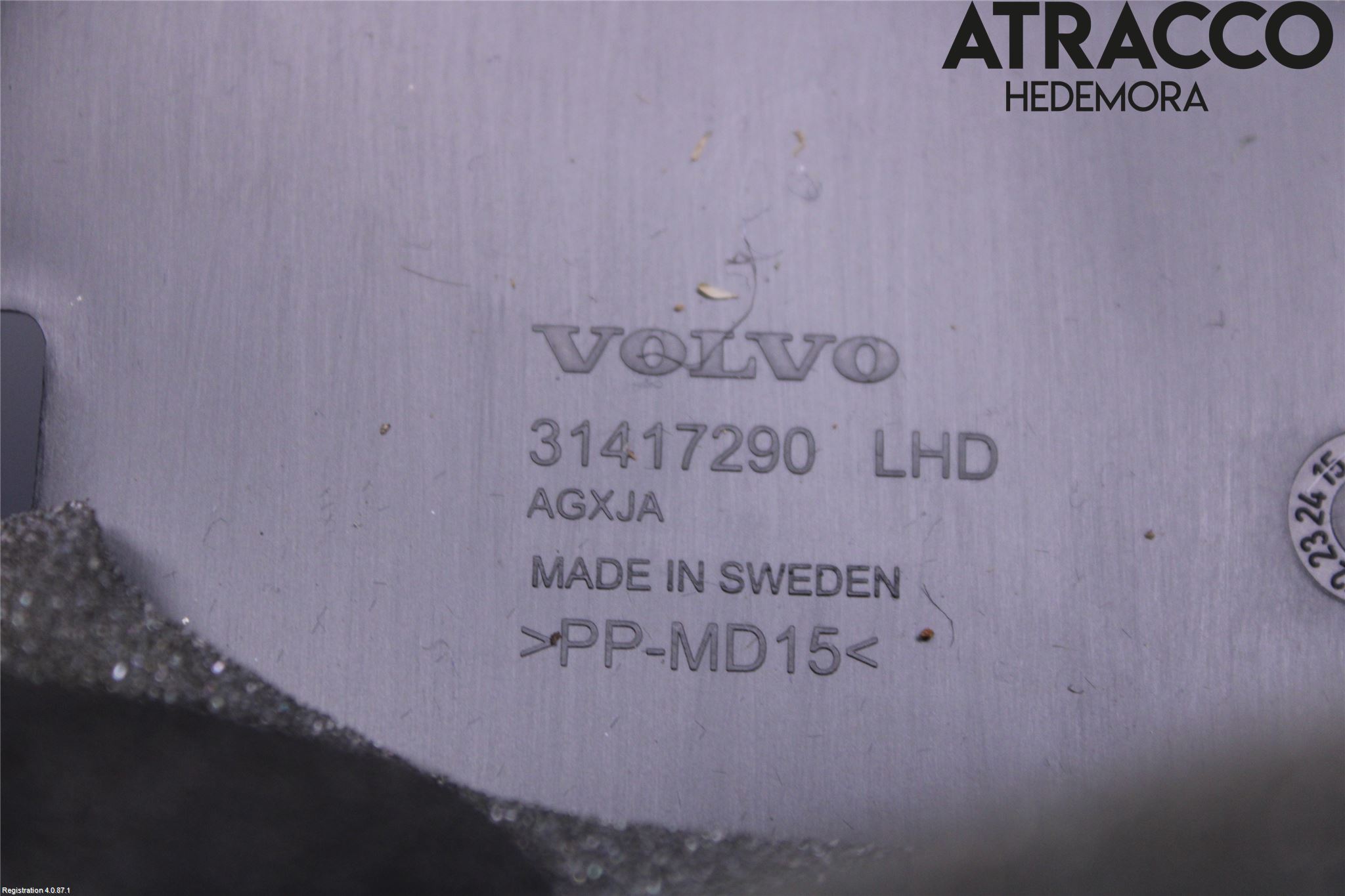 Volvo V90 17->> Instrumentbräda Sparkskydd