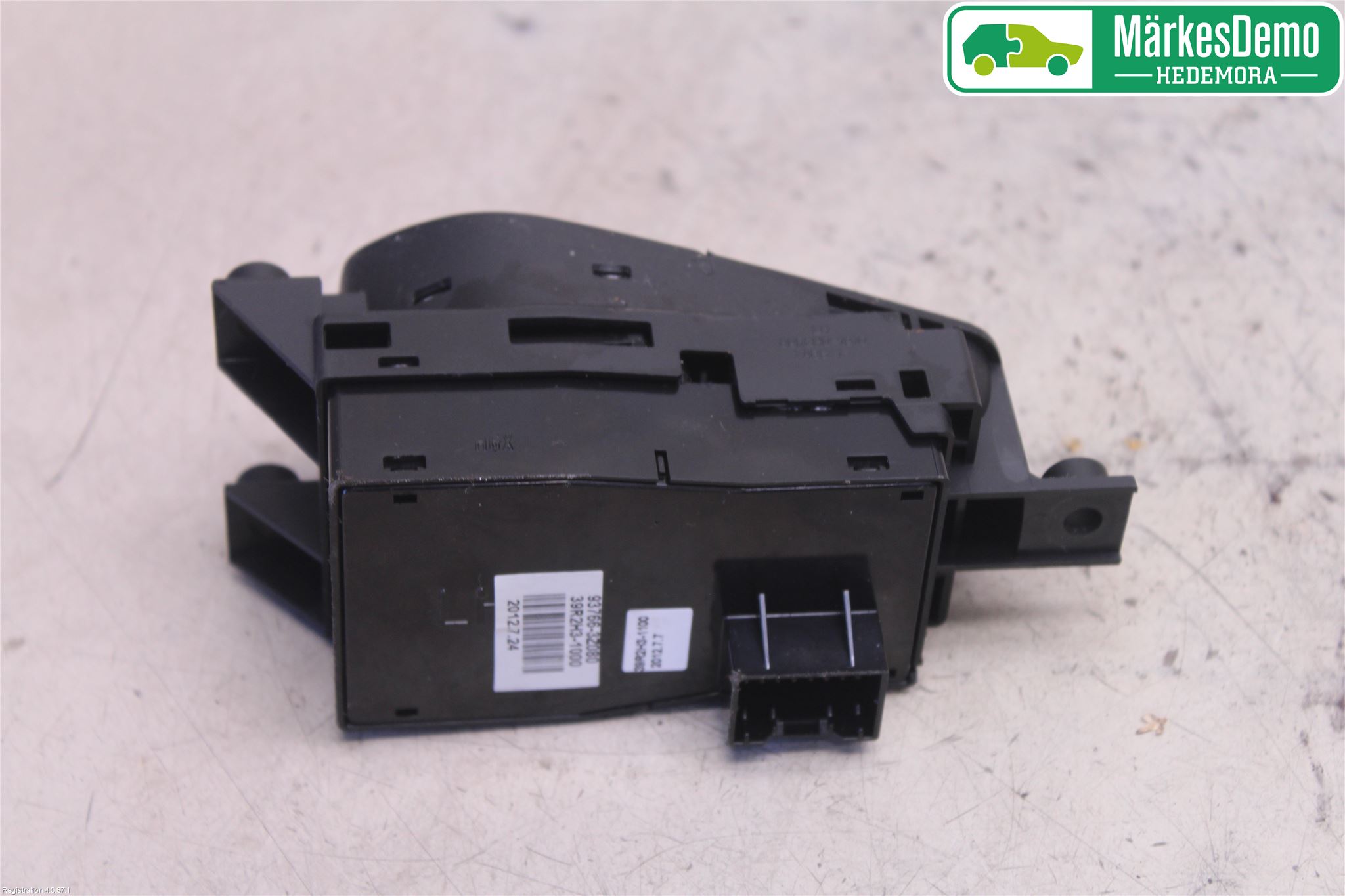 Hyundai i40 08-15 Strömställare Parkeringsbroms