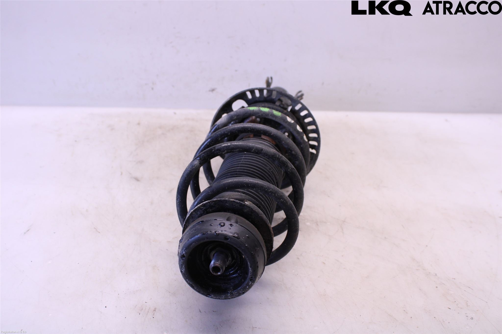 Volkswagen VW POLO 10-17 Fjäderben Fram Höger