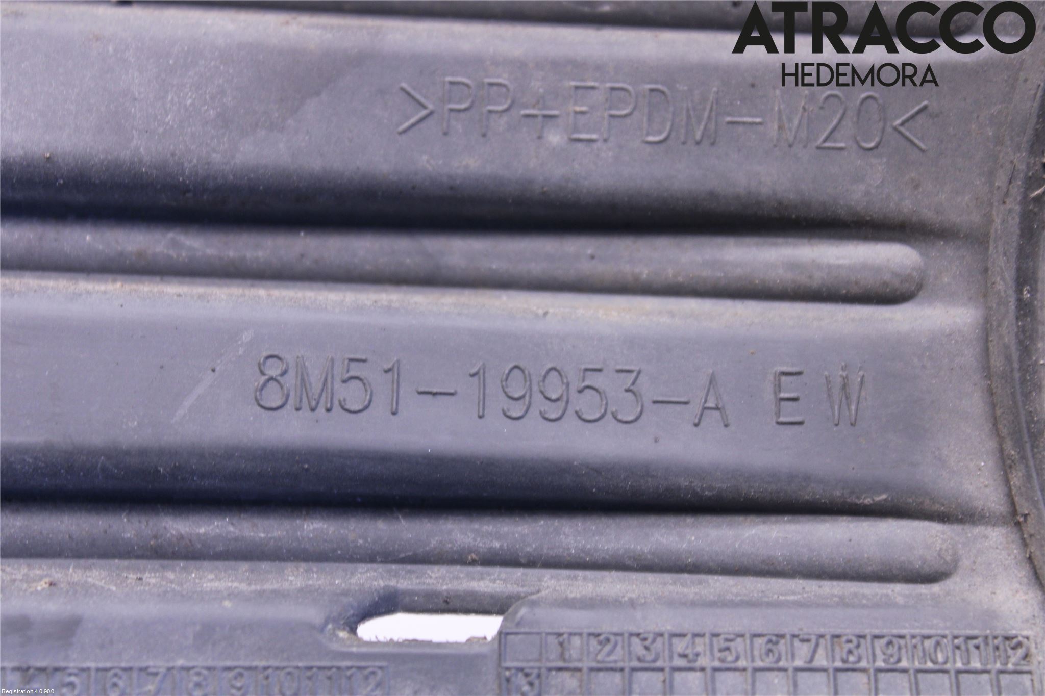 Ford FOCUS 08-11 Dimljussarg Fram