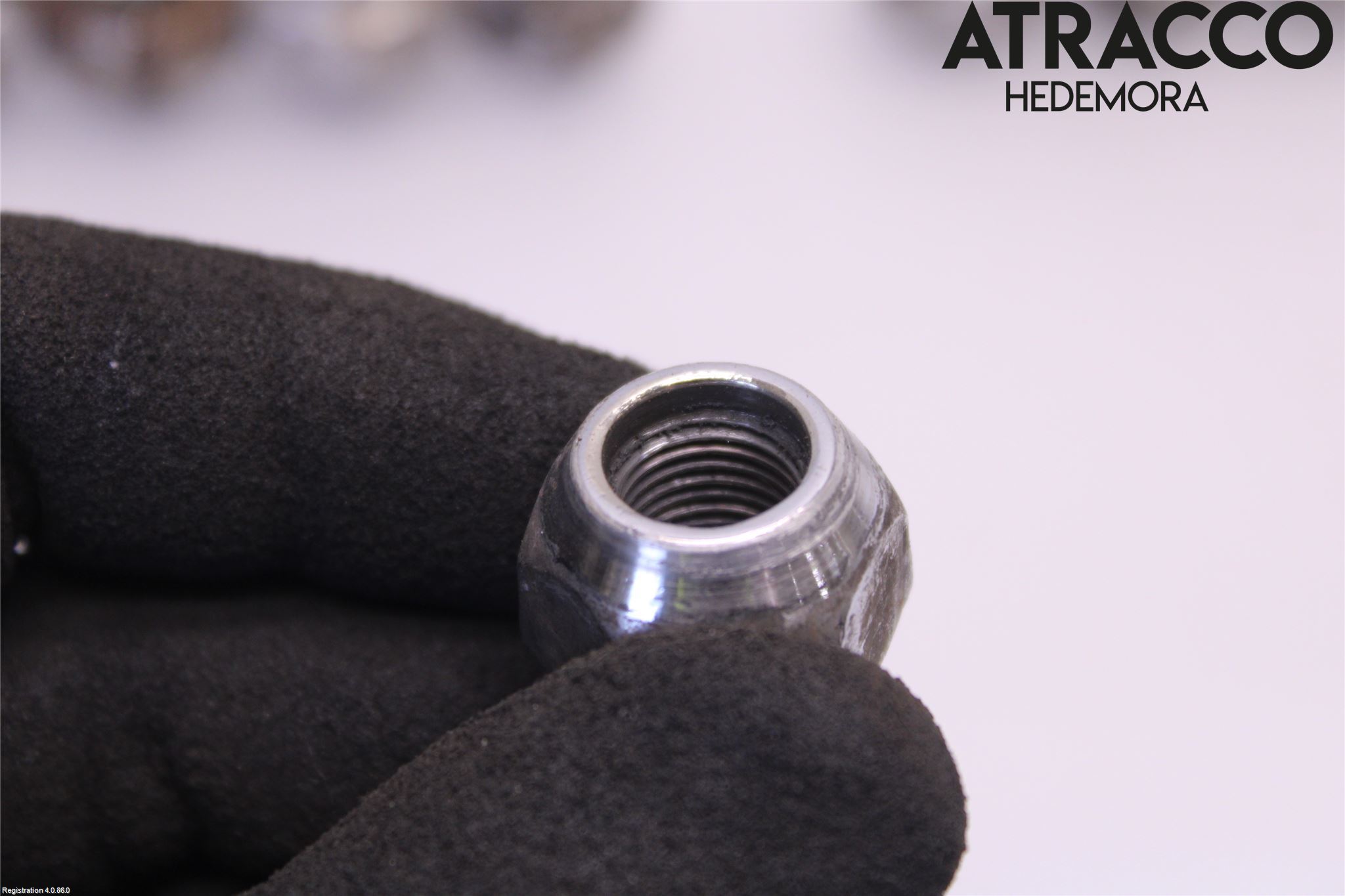 Nissan JUKE 14-19 Hjulmutter-Bult-Sats