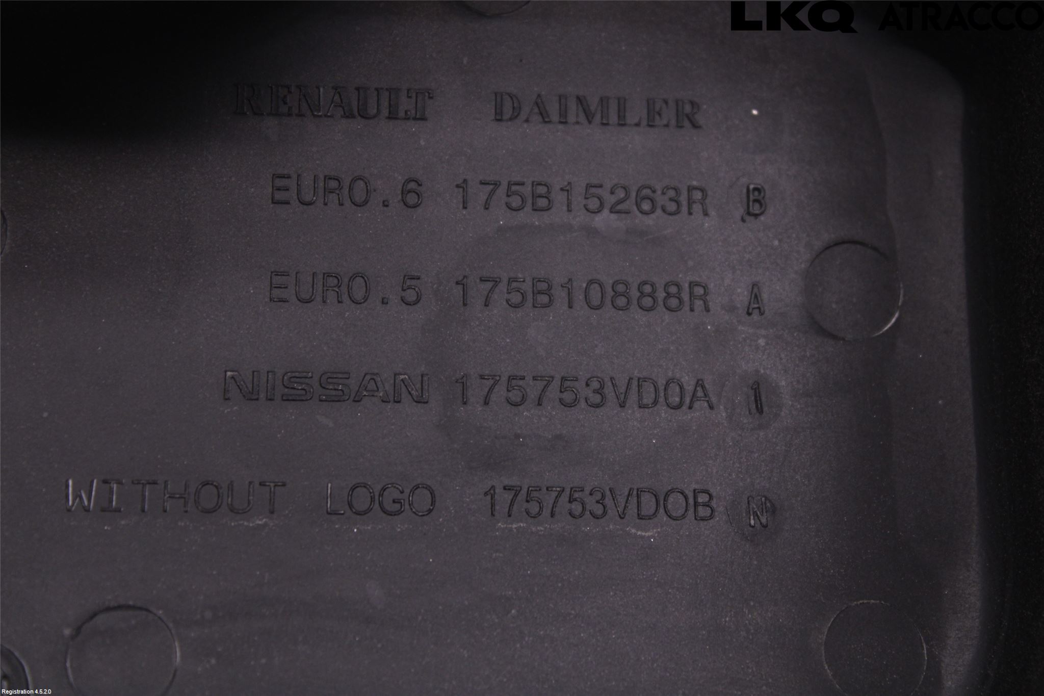 Nissan NV200/NV200 COMBI Motorkåpa