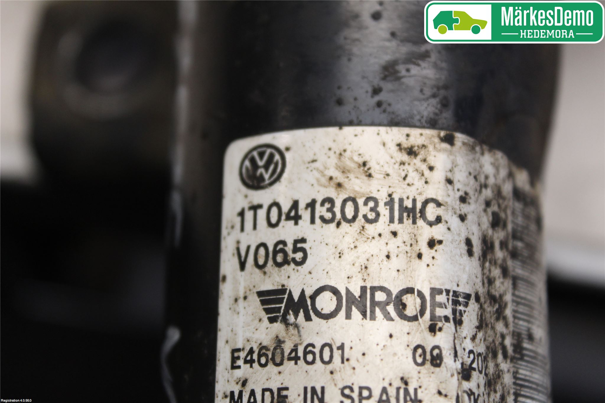 Volkswagen VW GOLF VI 09-13 Fjäderben Fram Vänster