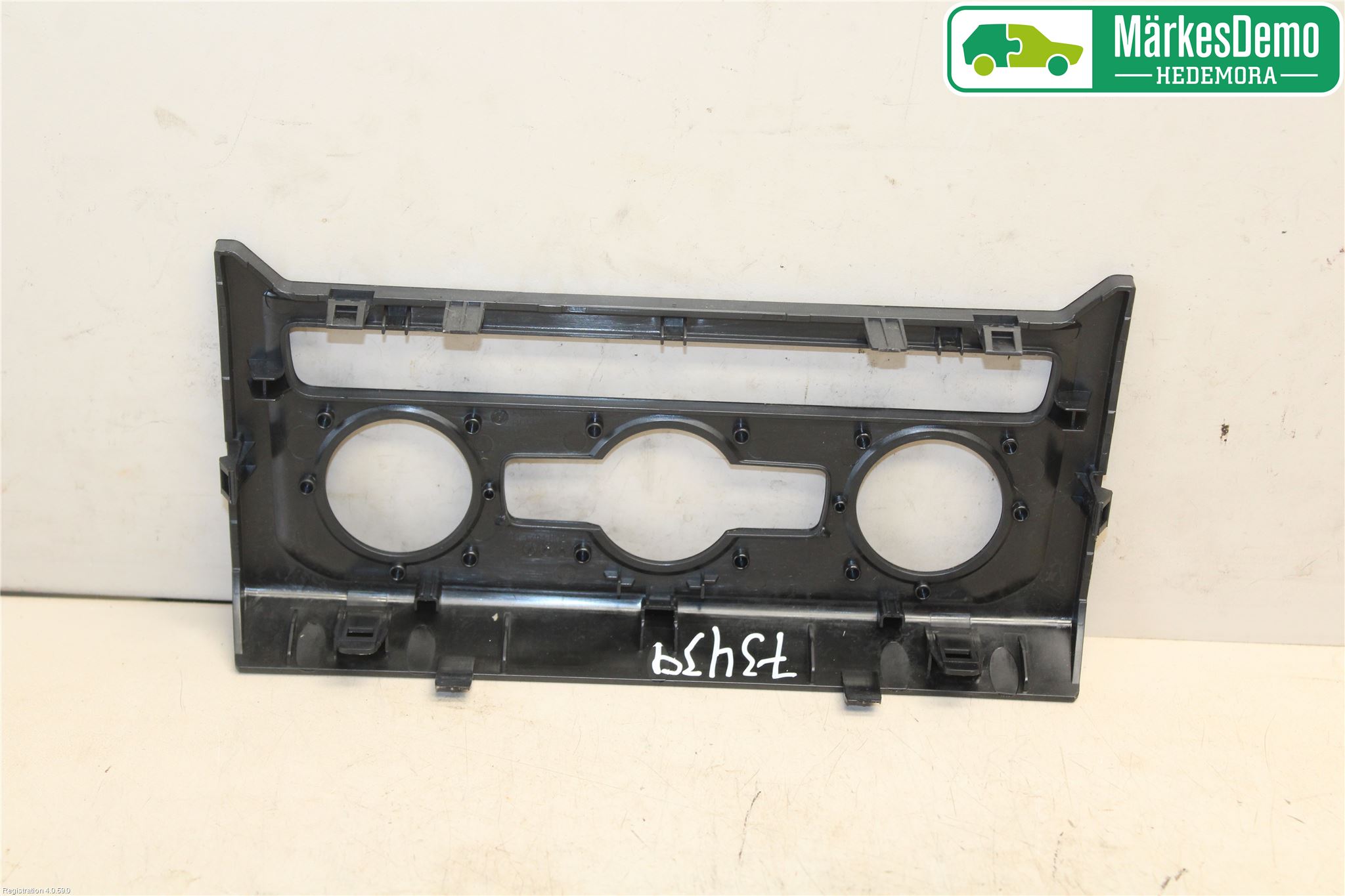 Volkswagen VW AMAROK 2H 10-22 Instrumentsarg