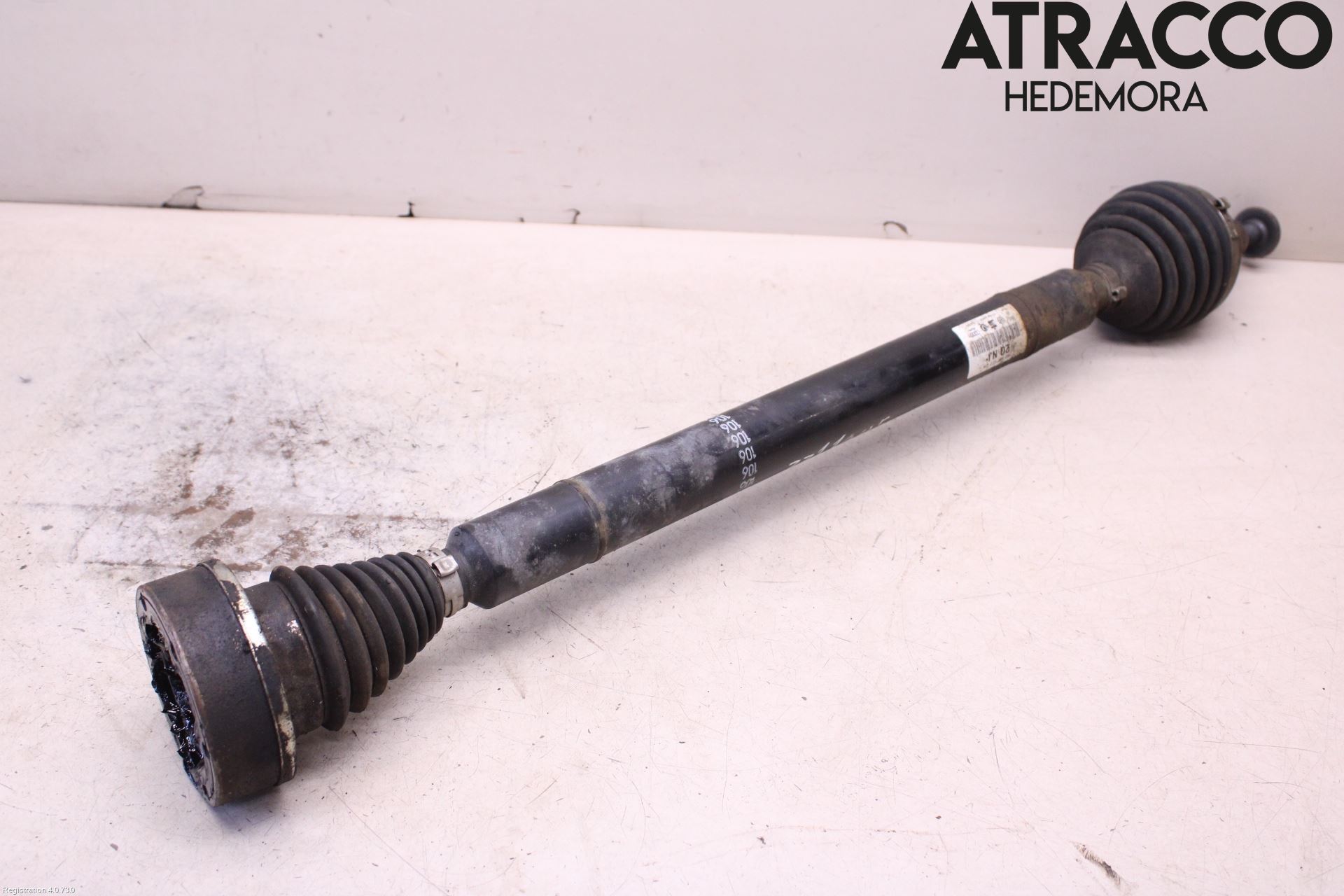 Skoda SUPERB 09-15 Drivaxel Fram Höger