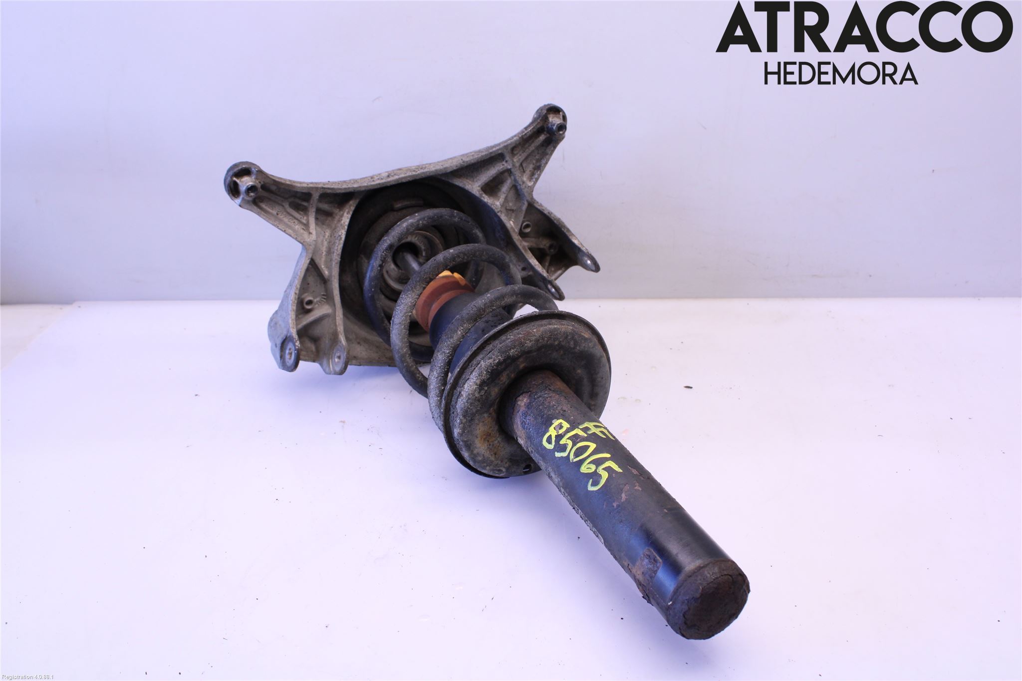 Audi A4/S4 08-11 Fjäderben Fram Höger