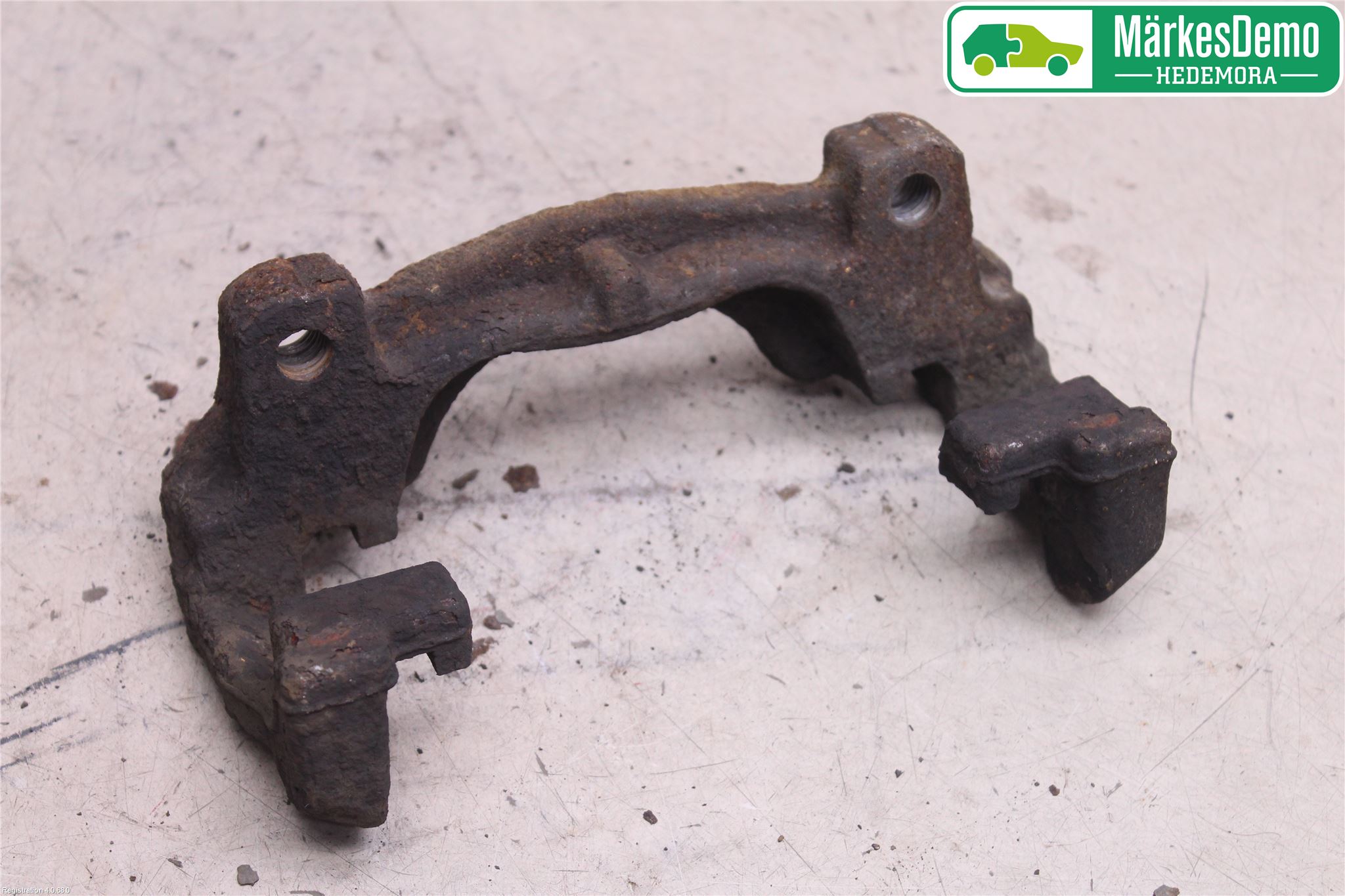 Ford MONDEO 07-15 Bromsokshållare