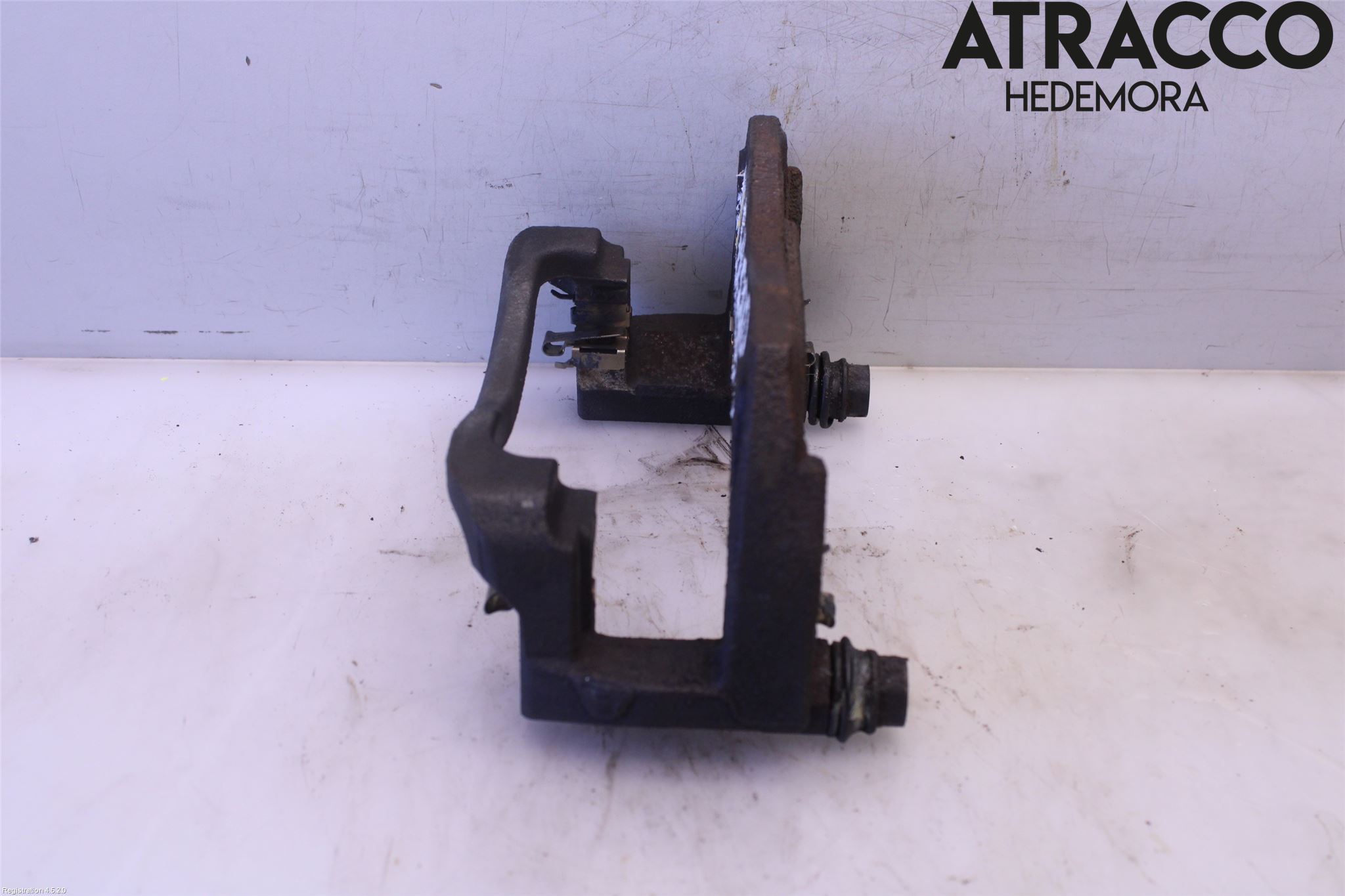 Toyota AURIS 13-19 Bromsokshållare