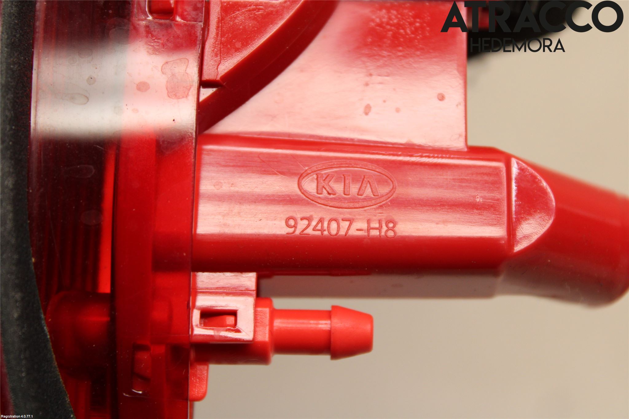 Kia RIO 17- Bromsljus Bakruta