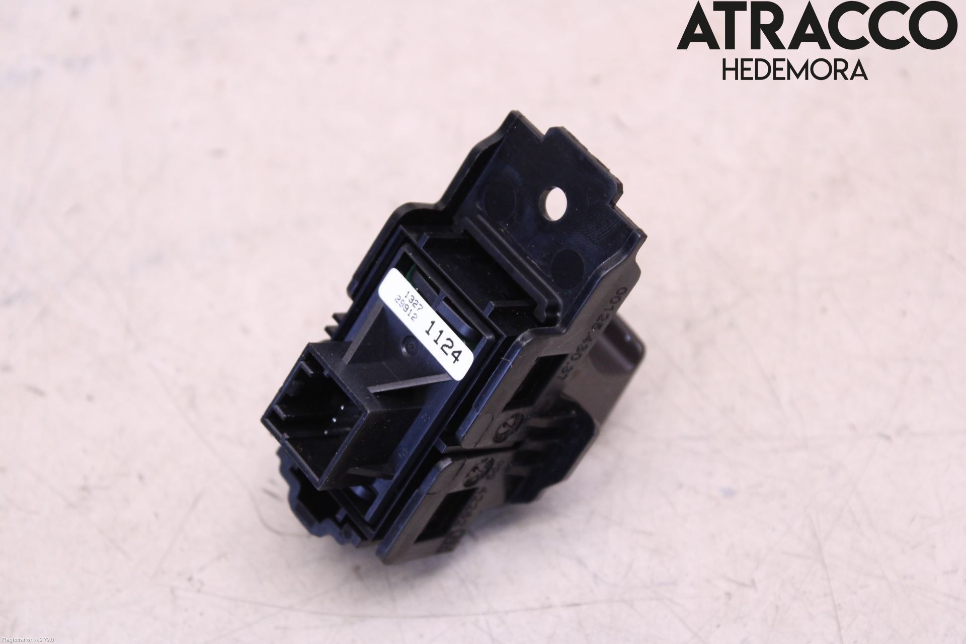 Opel INSIGNIA 09-16 Strömställare Parkeringsbroms