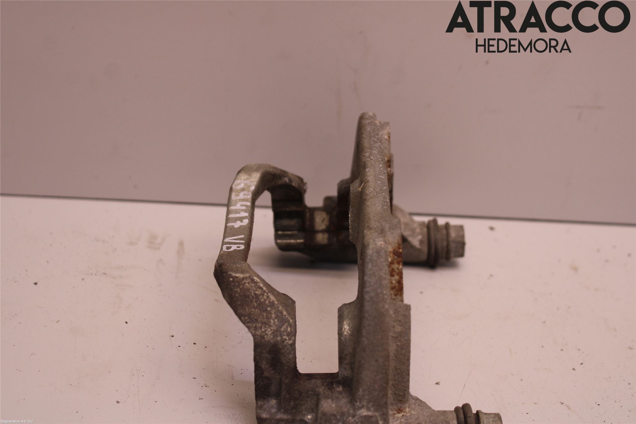 Lexus NX 300h 15-21 Bromsokshållare