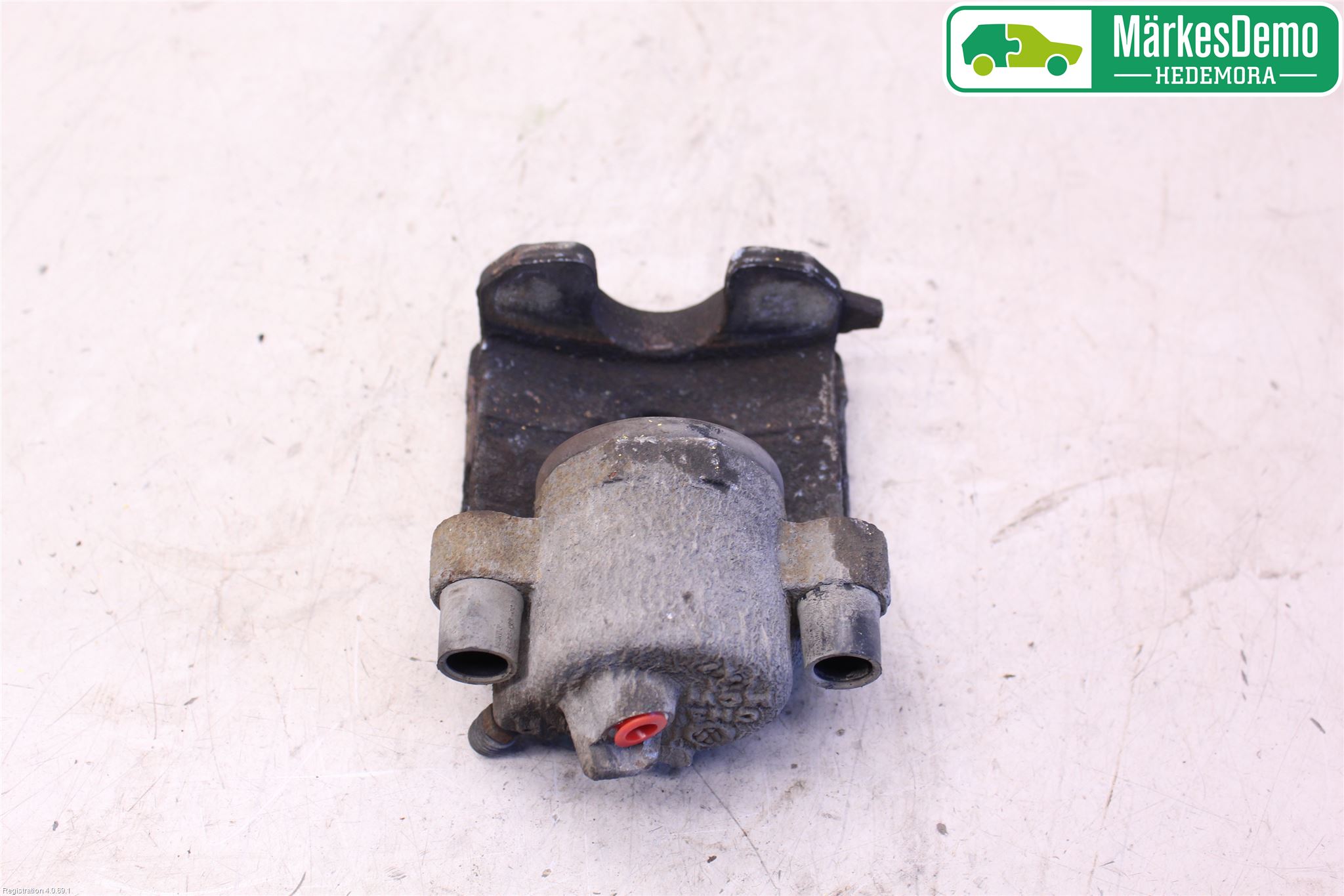 Volkswagen VW POLO 10-17 Bromsok Fram Höger